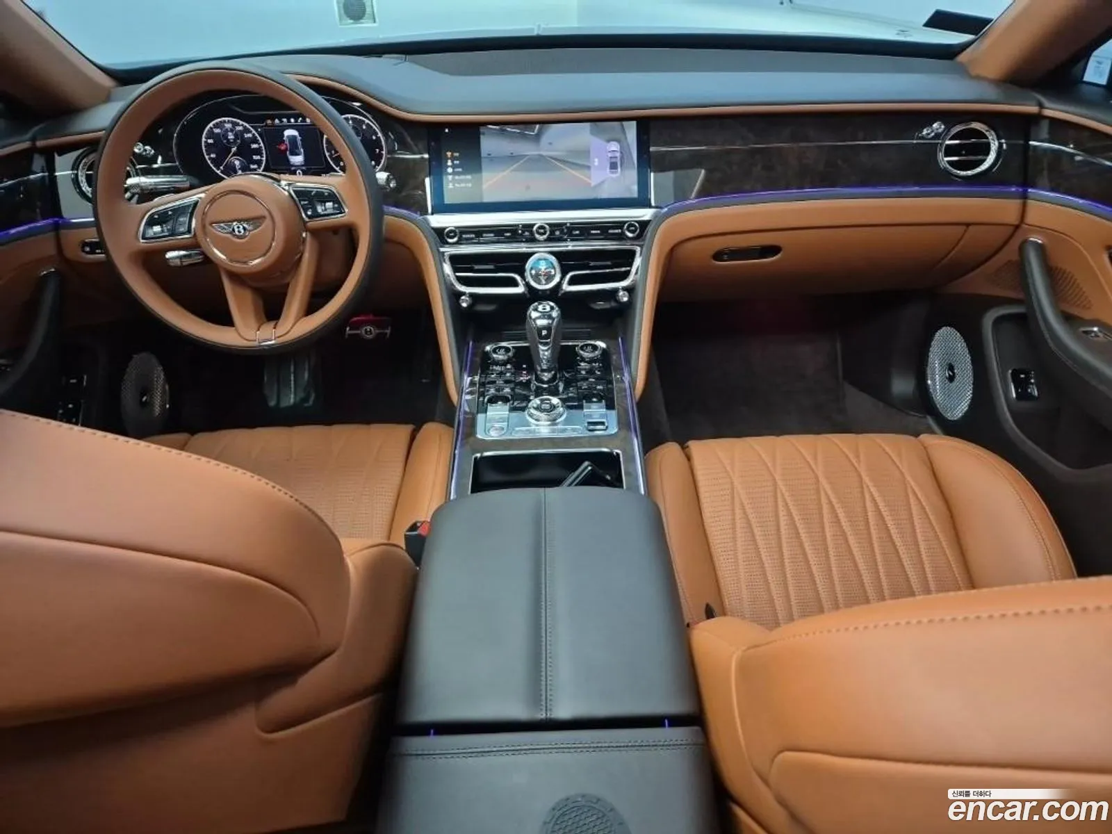Bentley Flying Spur 2021 — 17