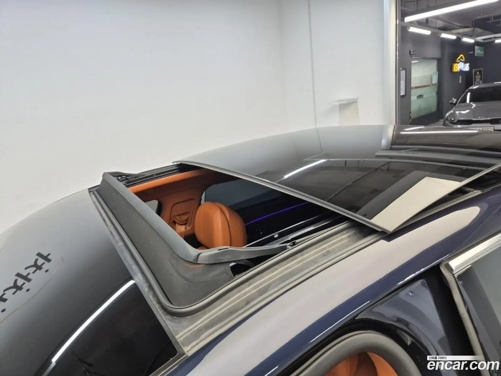 Bentley Flying Spur 2021 — 11