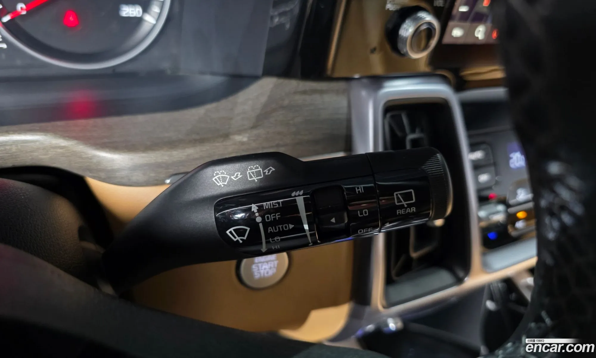 Kia Sorento 2023 KNARL81BGPA207349 — 25