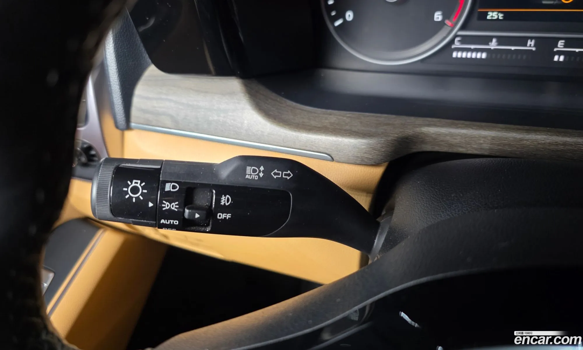 Kia Sorento 2023 KNARL81BGPA207349 — 27