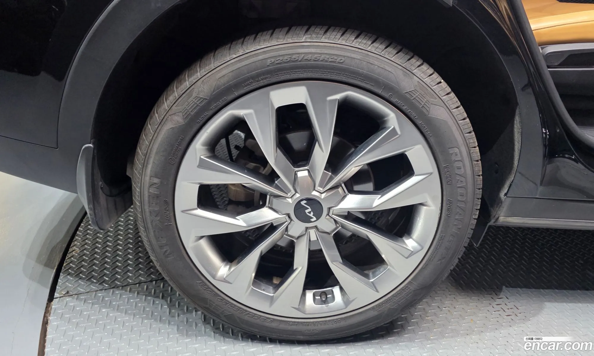 Kia Sorento 2023 KNARL81BGPA207349 — 20