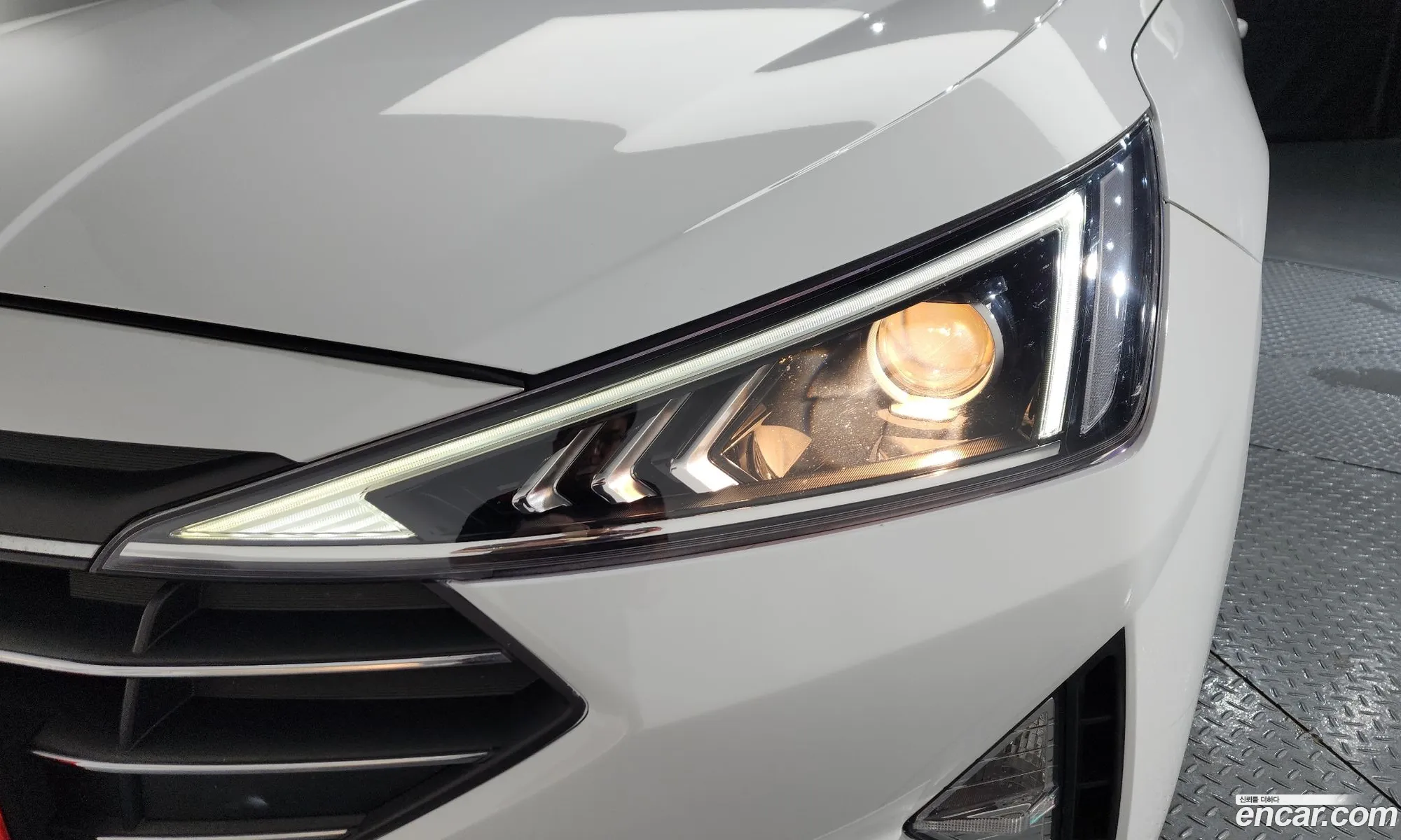 Hyundai Elantra AD 2019 — 29