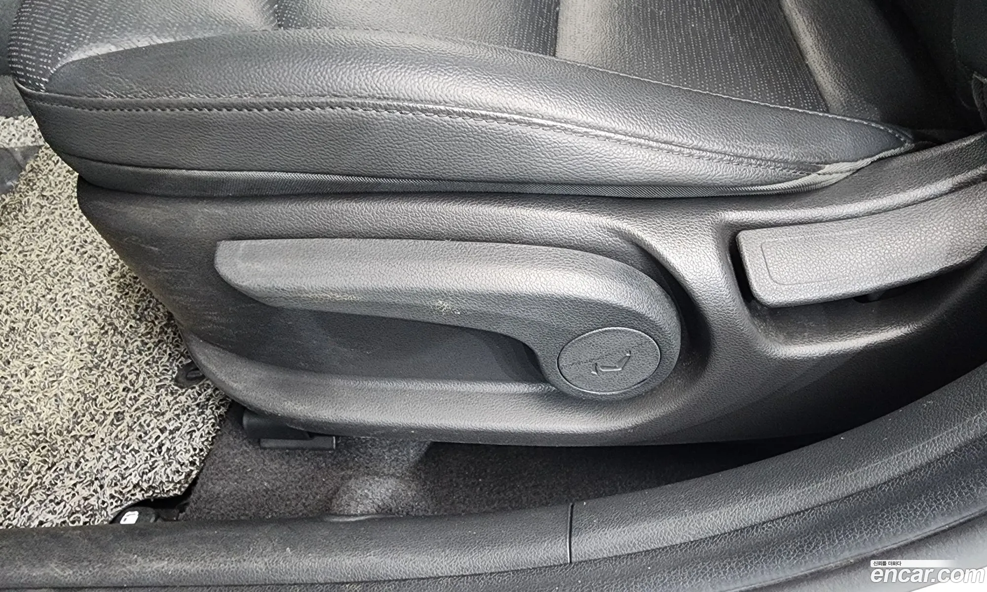 Hyundai Elantra AD 2019 — 9