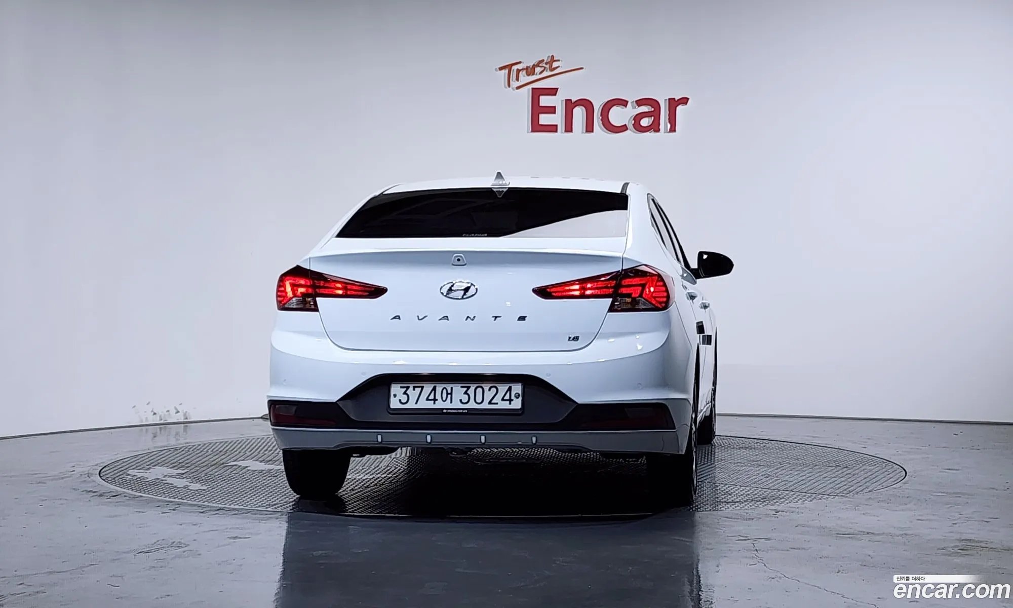 Hyundai Elantra AD 2019 — 2