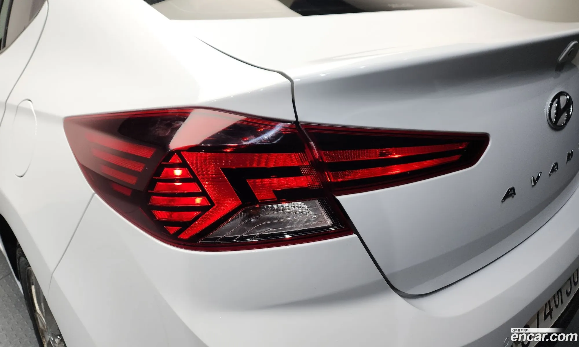 Hyundai Elantra AD 2019 — 20
