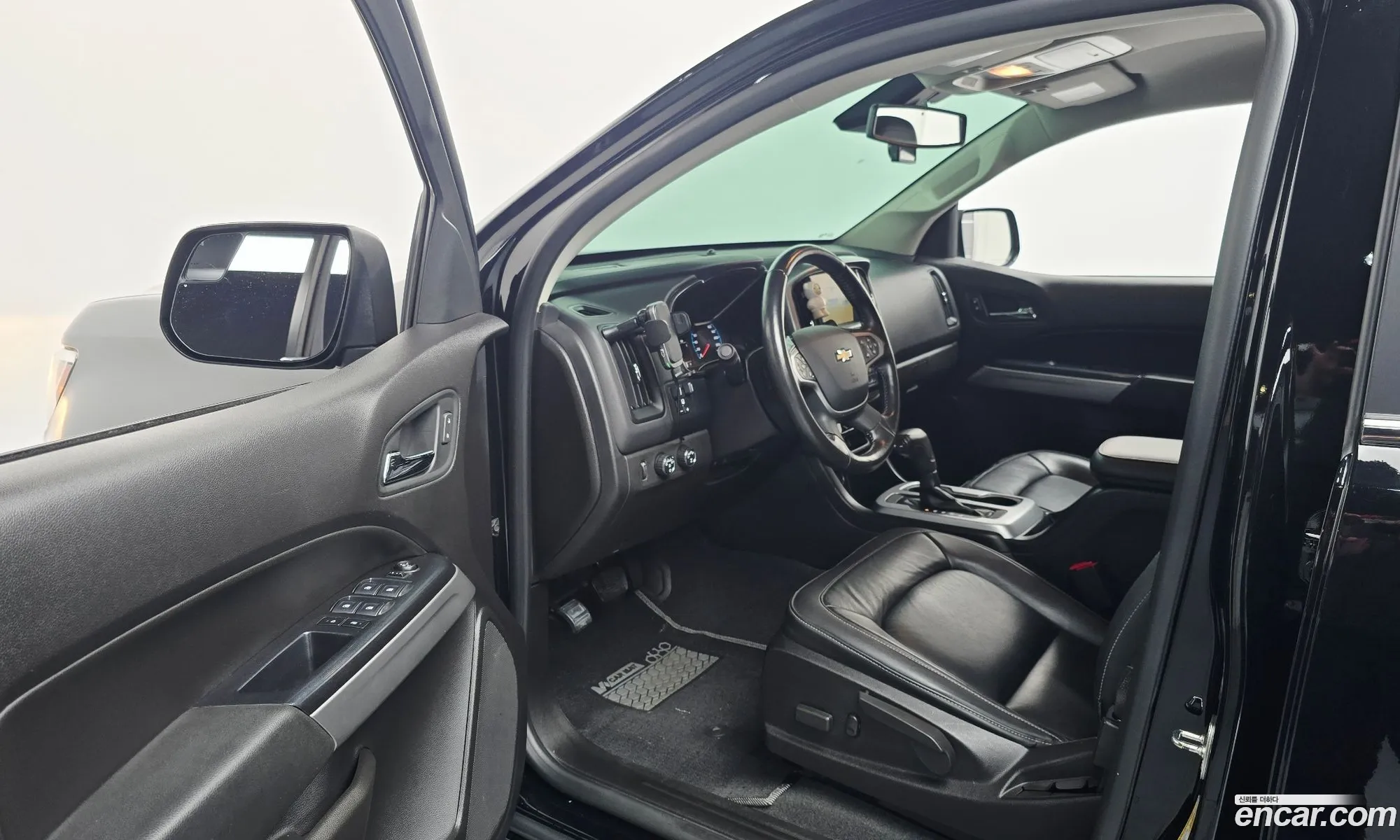 Chevrolet (GM Daewoo) Real New Colorado 2021 — 10