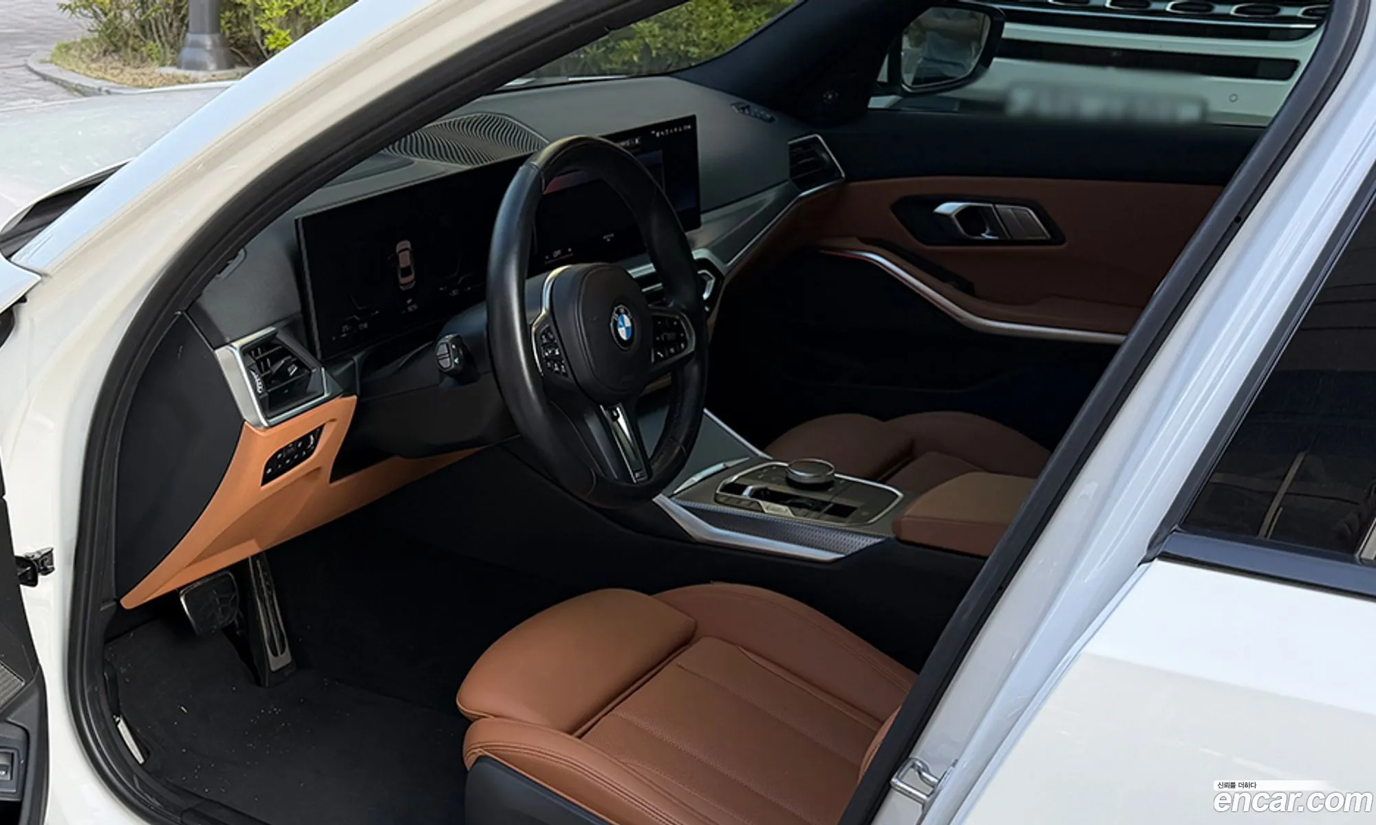 BMW 3 Series 2023 — 8