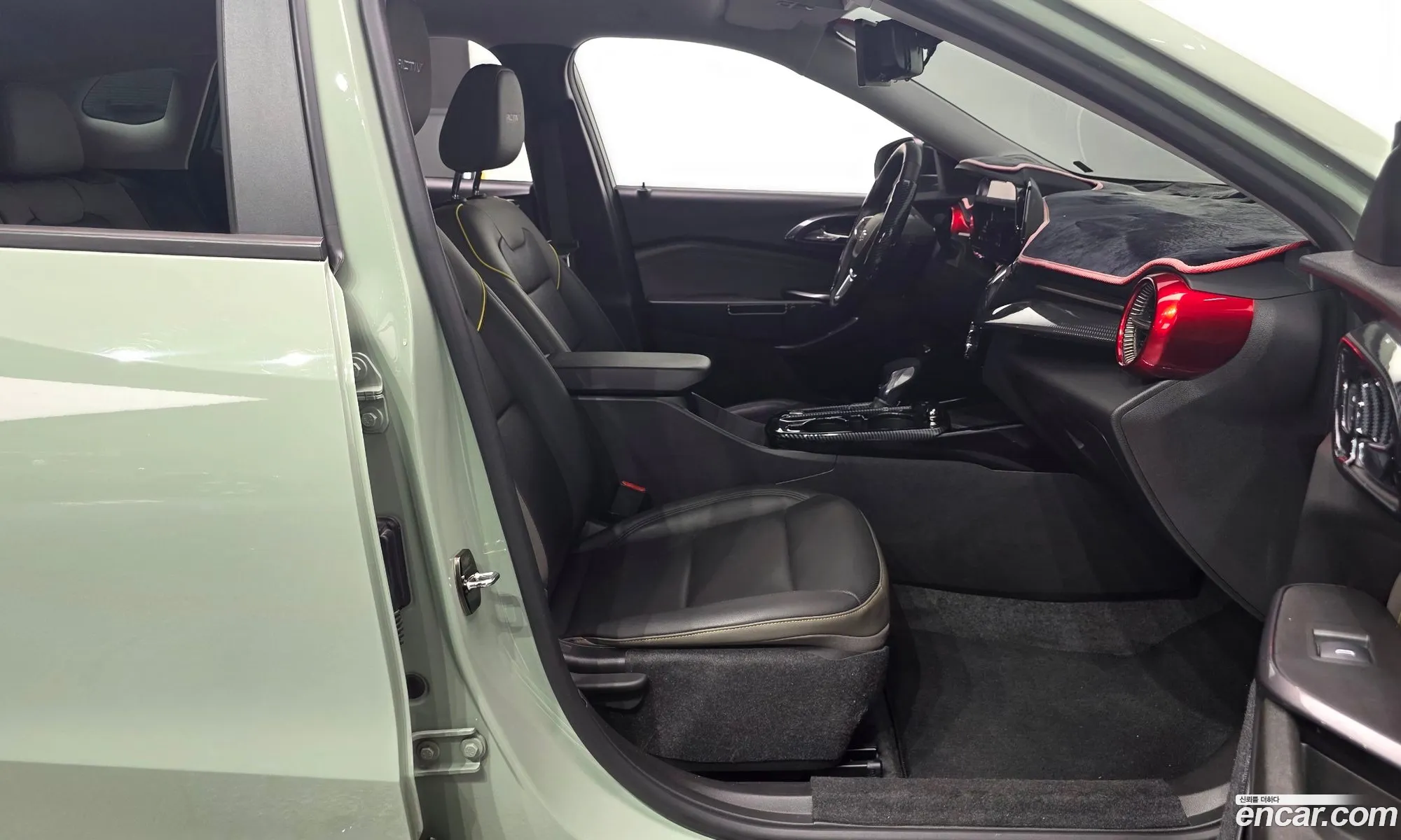 Chevrolet (GM Daewoo) Trax Crossover 2023 — 5