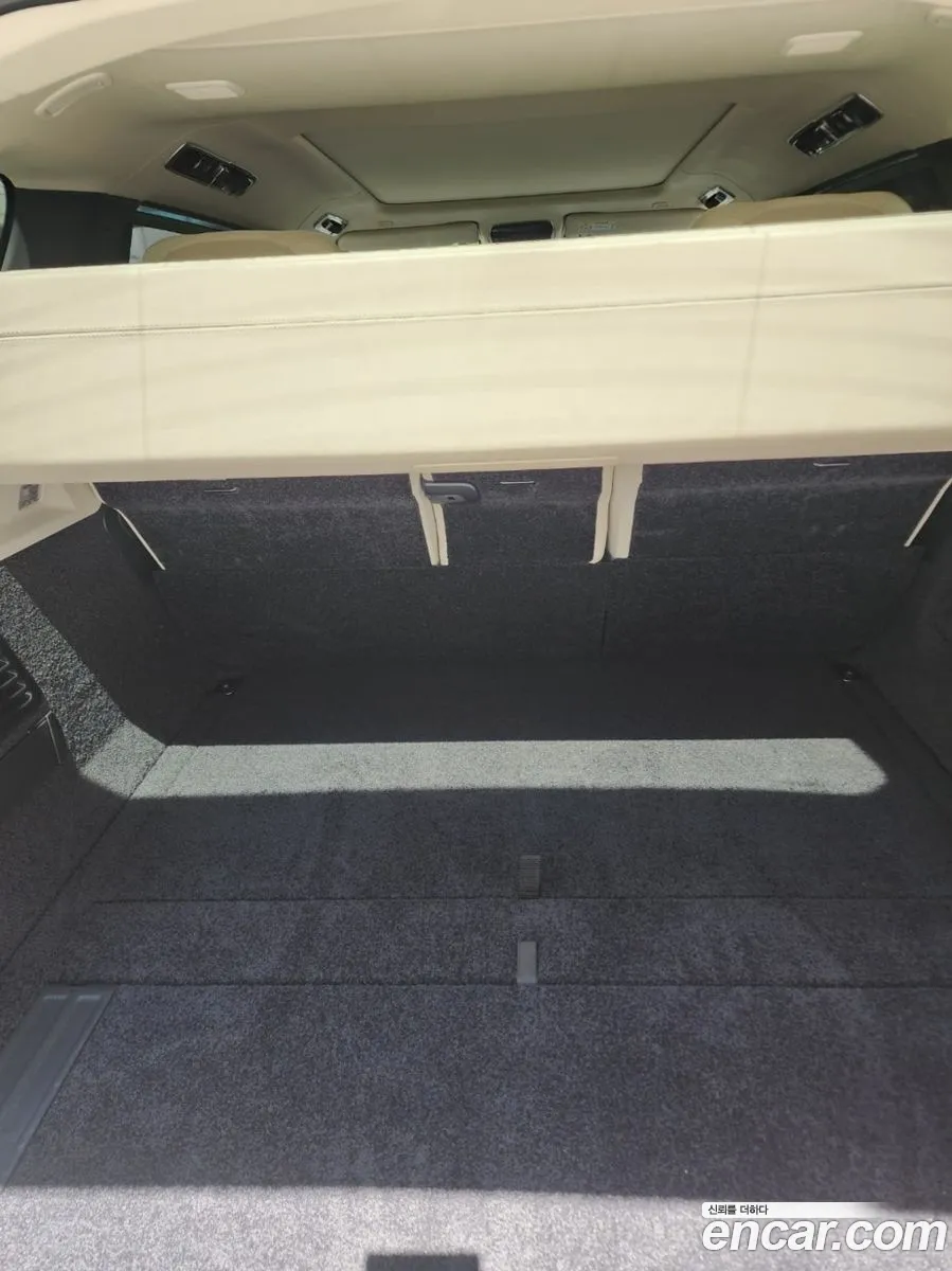 Land Rover Range Rover 2025 — 14