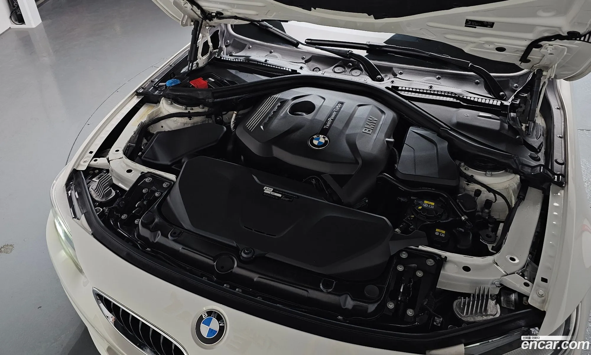 BMW 4 Series 2017 WBA4S3105JAC85074 — 9