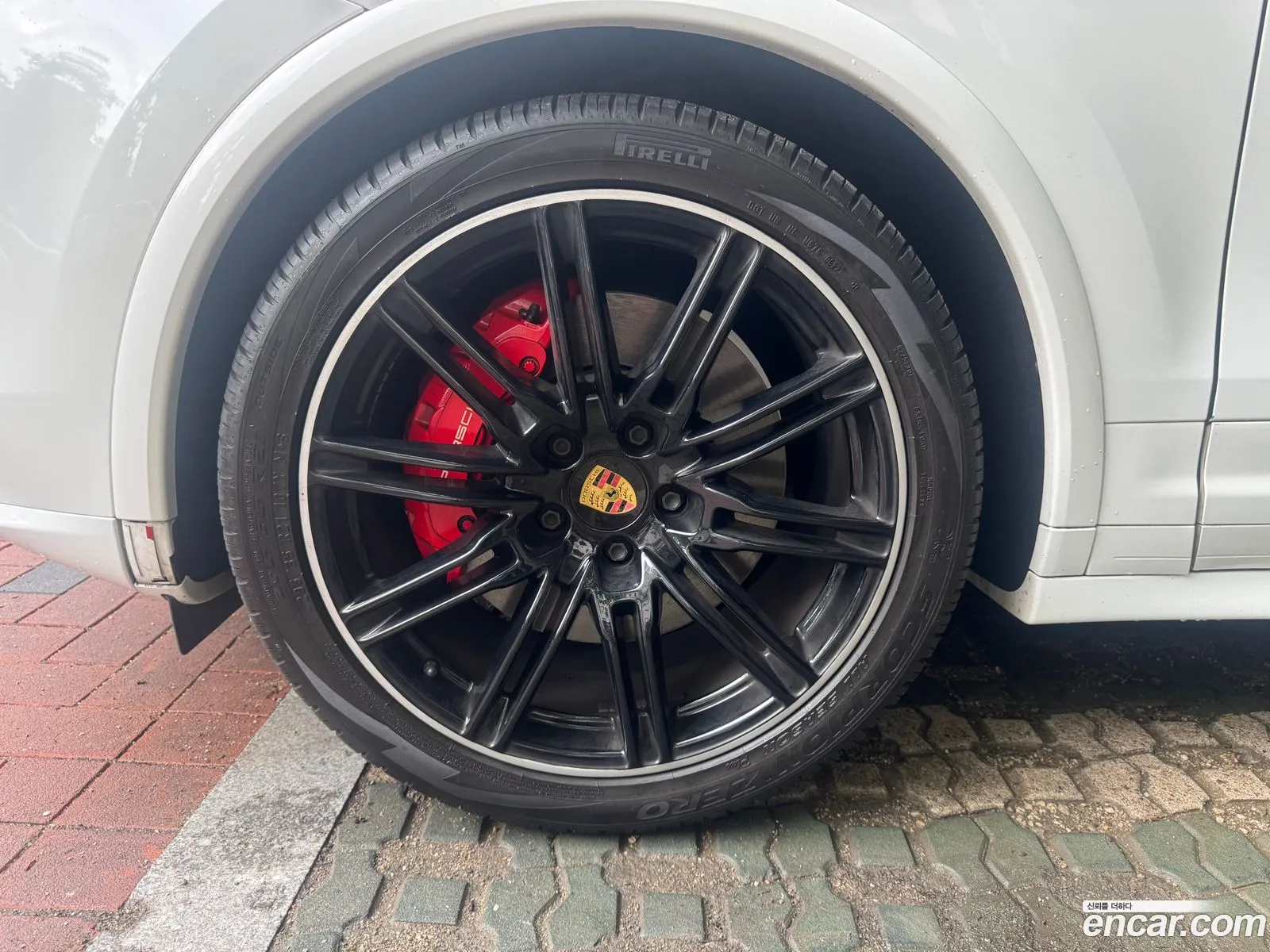 Porsche Cayenne 2016 — 2
