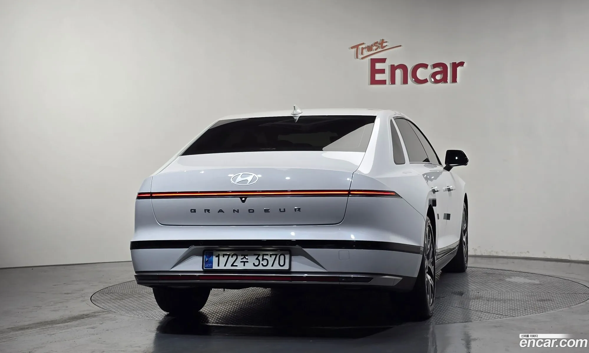 Hyundai Grandeur Hybrid 2023 — 2