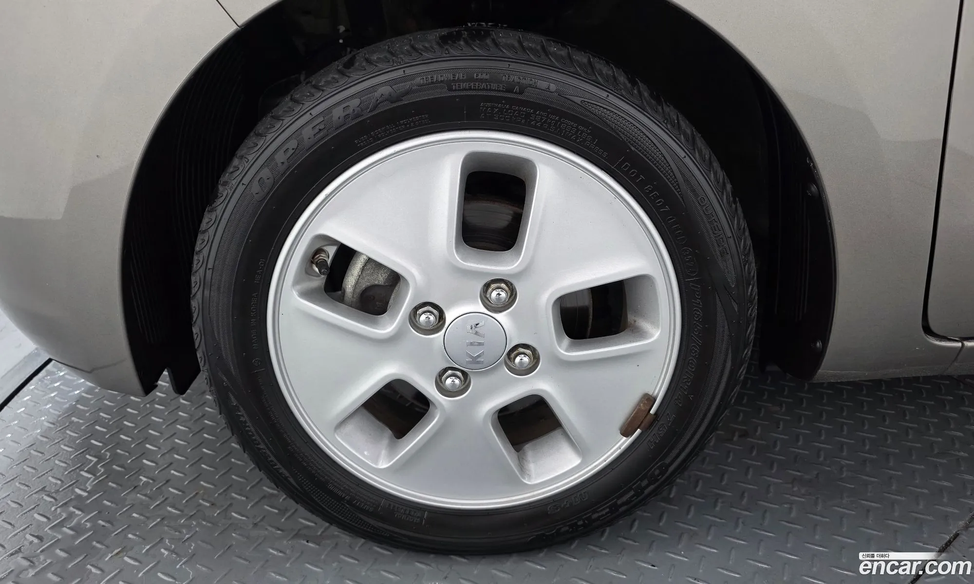 Kia Ray 2021 KNACJ811BMT264975 — 3