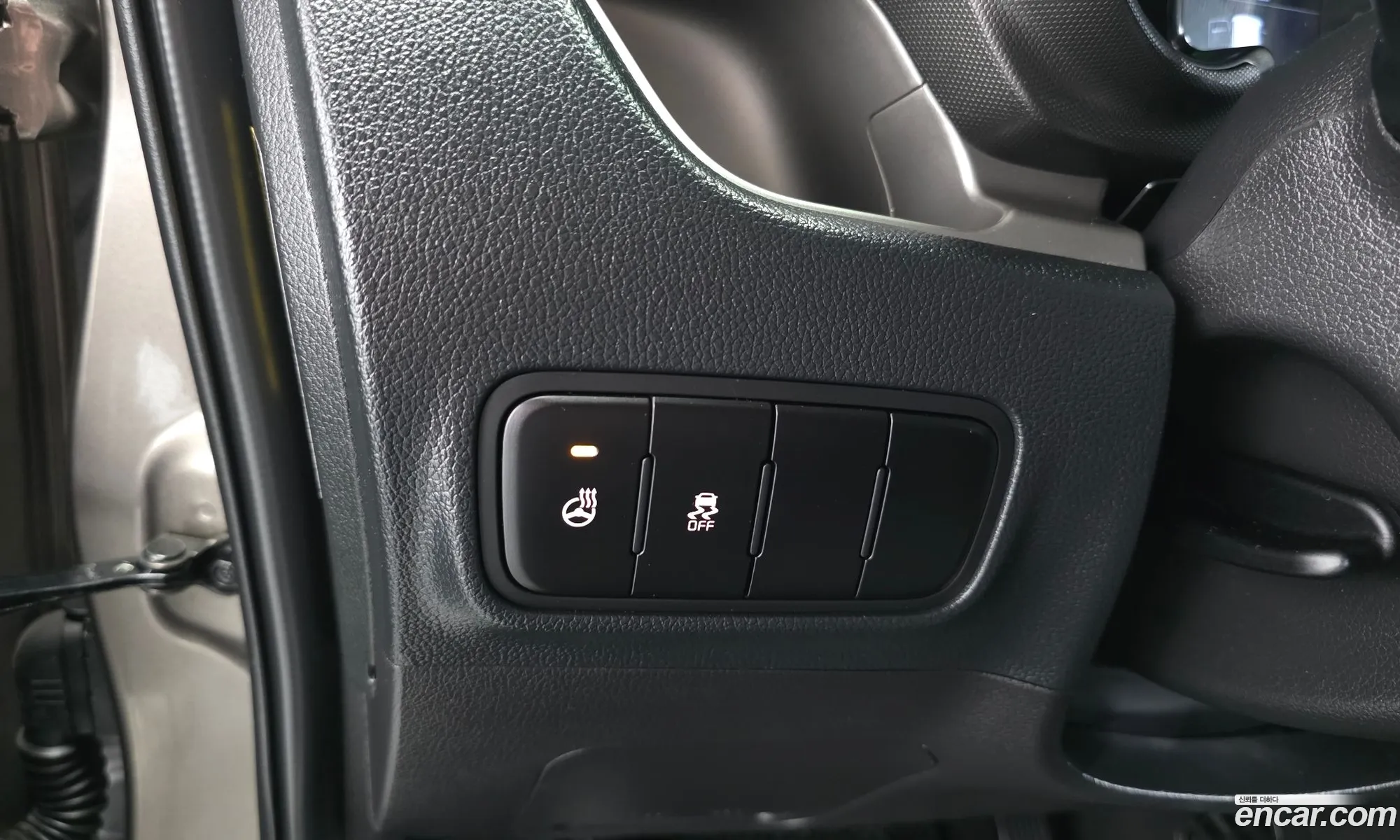 Kia Ray 2021 KNACJ811BMT264975 — 17
