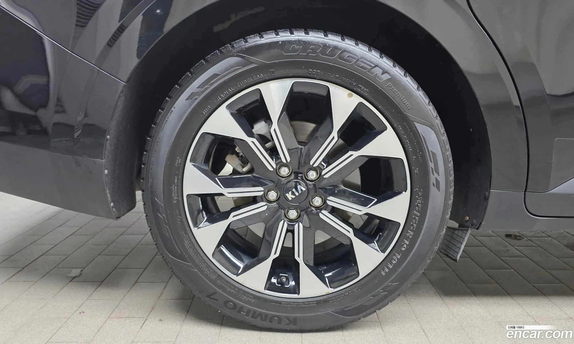 Kia Carnival 2021 — 6