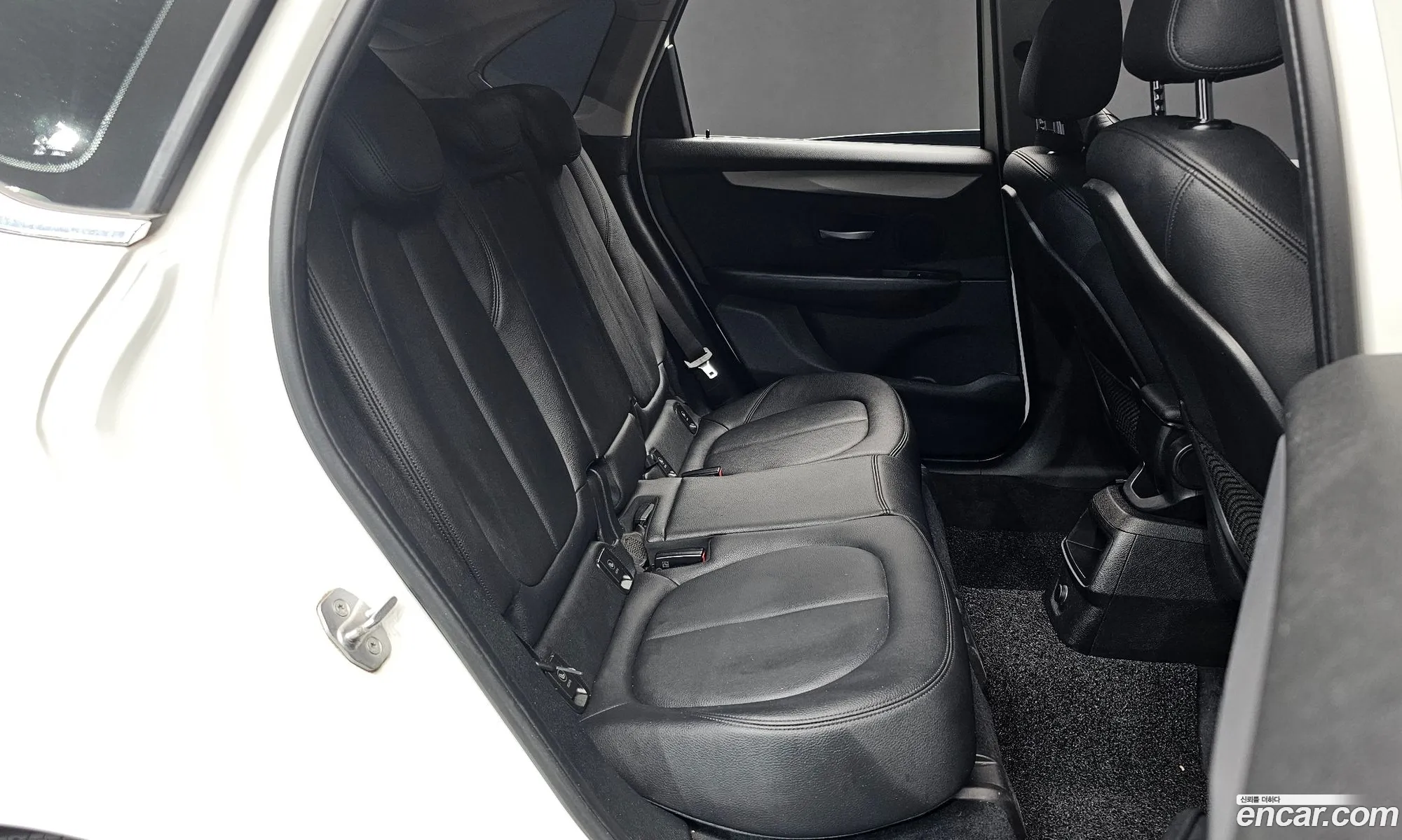 BMW 2 Series Active Tourer 2016 WBA2C1104GV705009 — 16