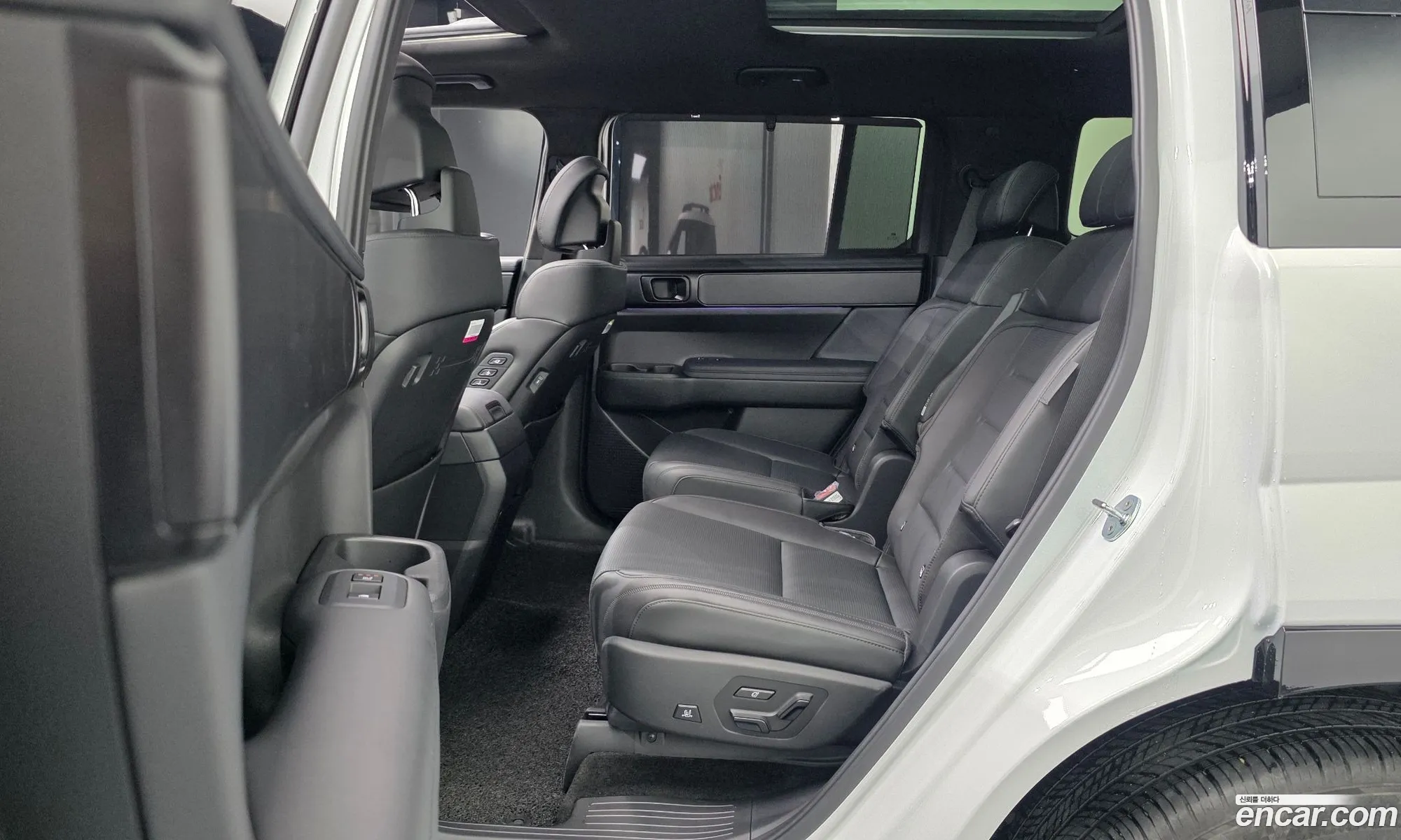 Hyundai Santa Fe 2024 — 7