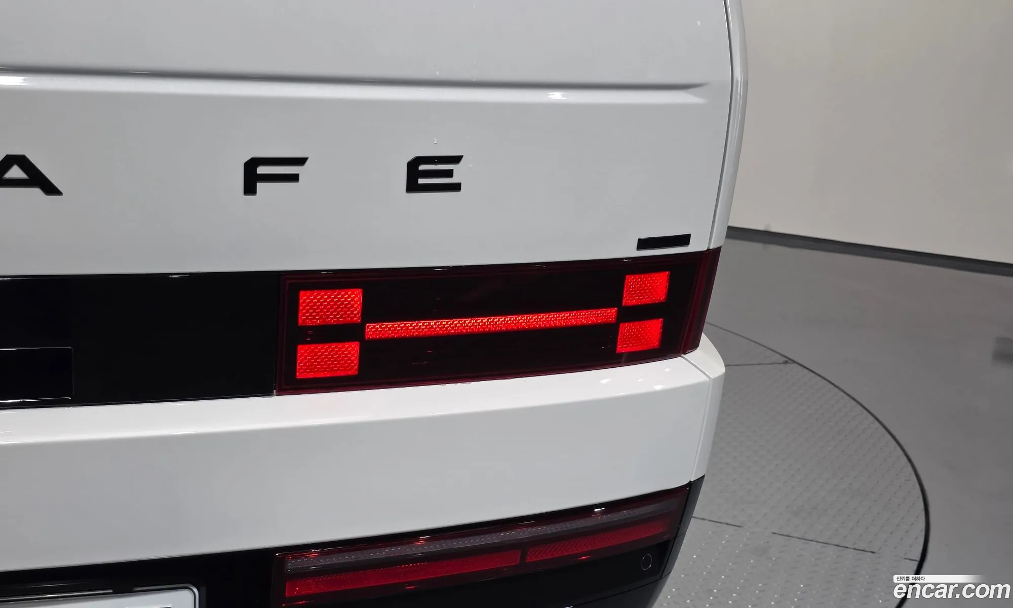 Hyundai Santa Fe 2024 — 23