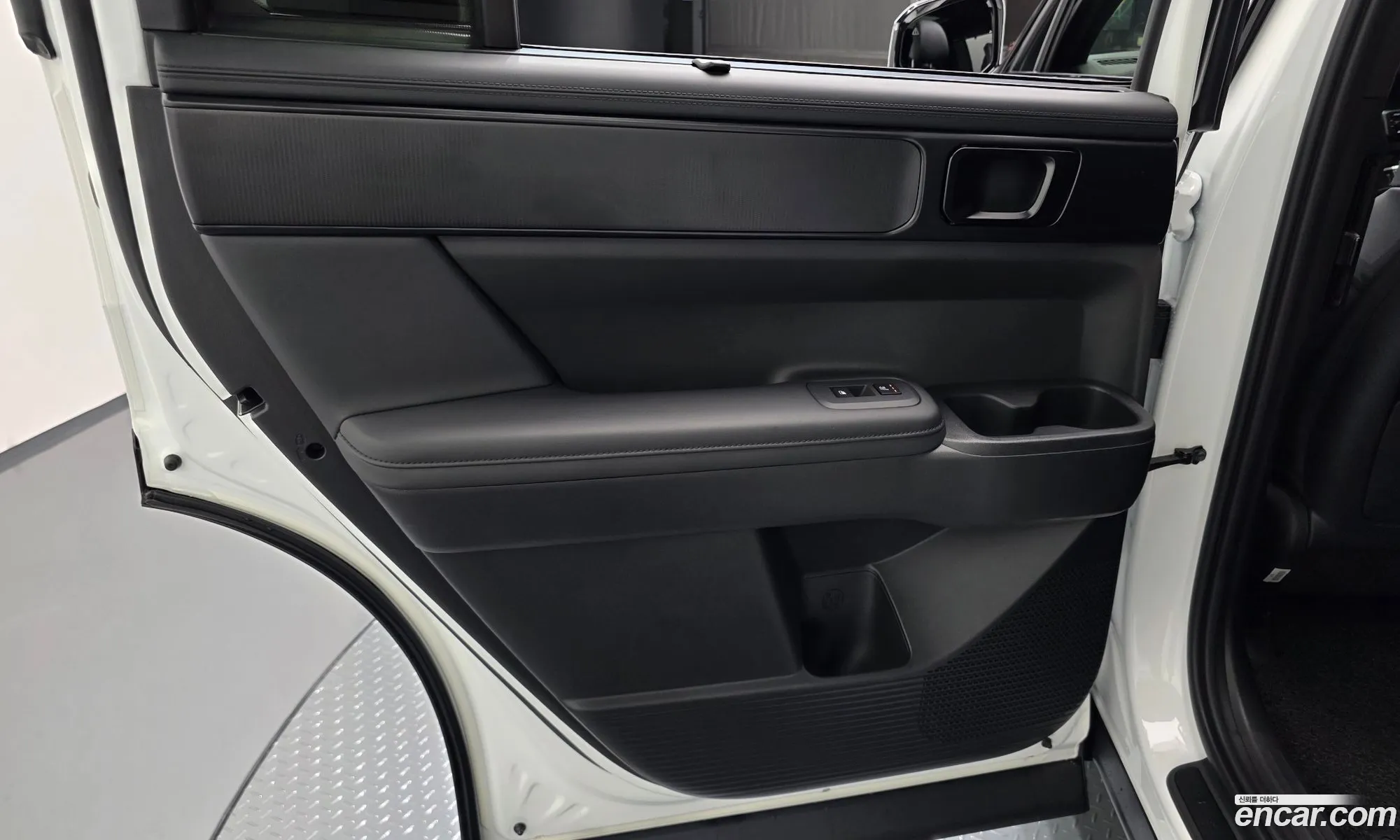 Hyundai Santa Fe 2024 — 2