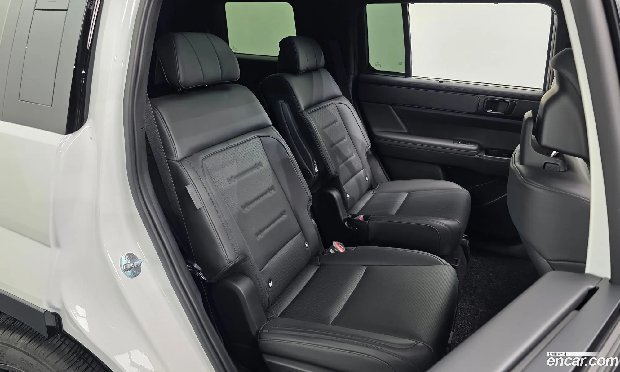 Hyundai Santa Fe 2024 — 36
