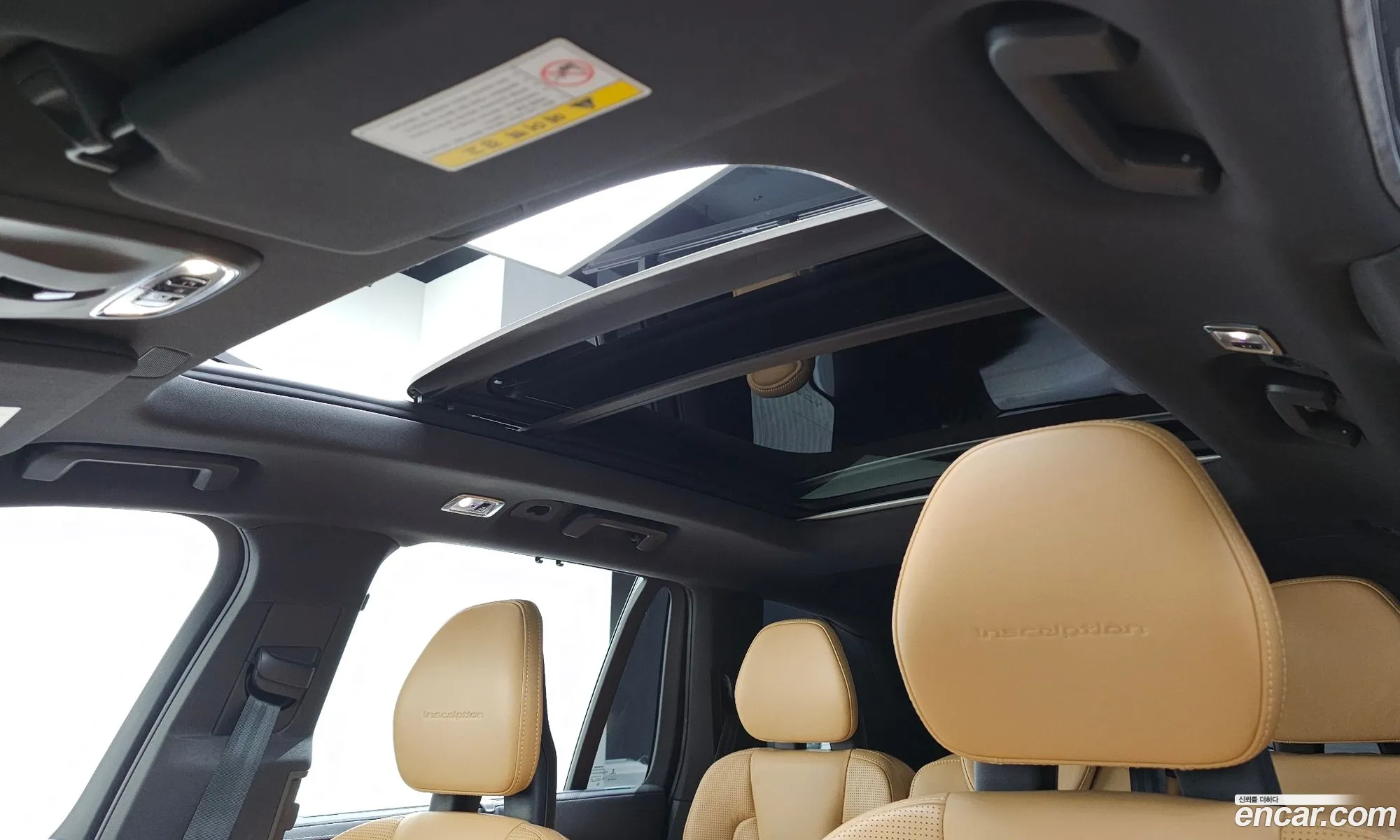 Volvo XC90 2017 YV1LF68ACJ1323341 — 15