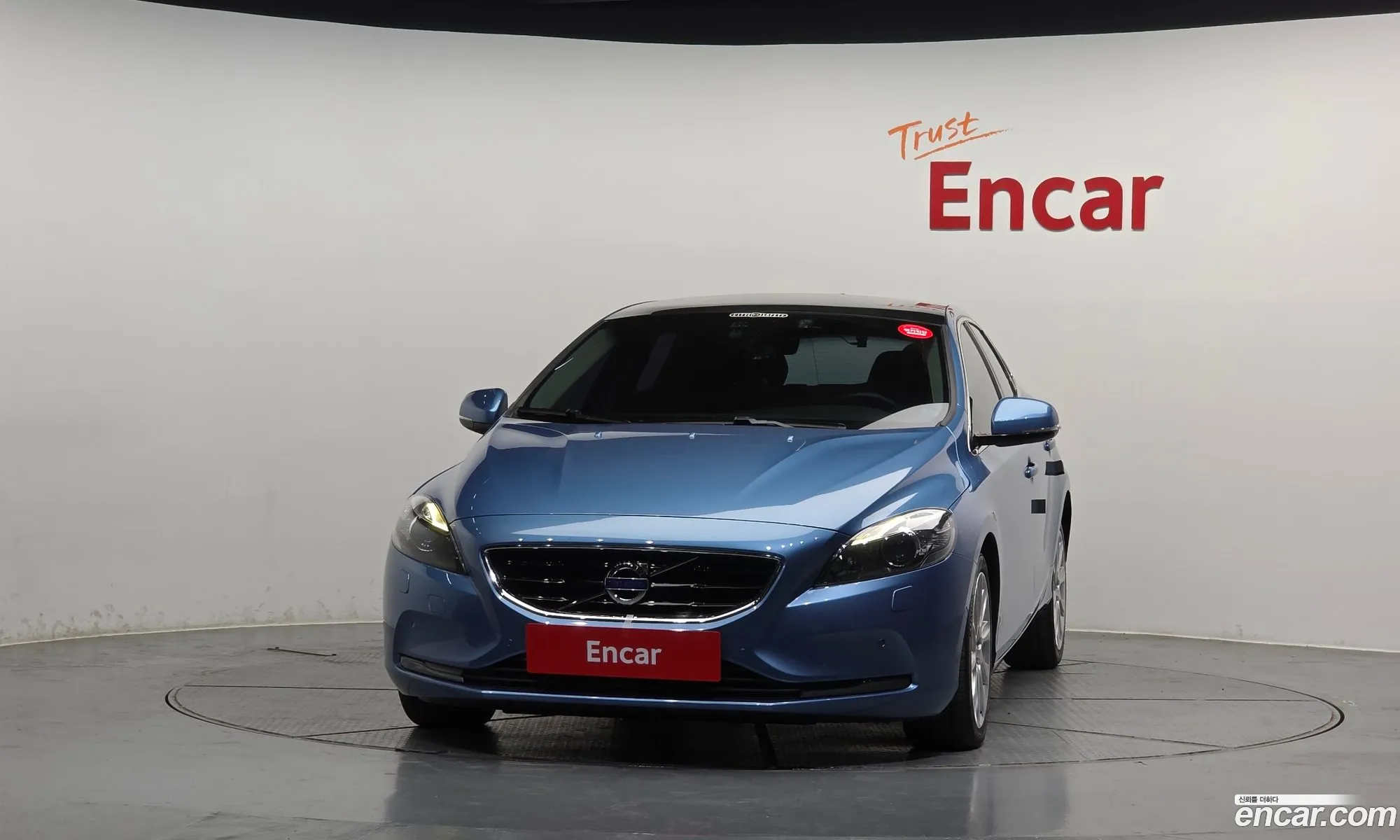 Volvo V40 2015 YV1MV845BF2220504 — 14