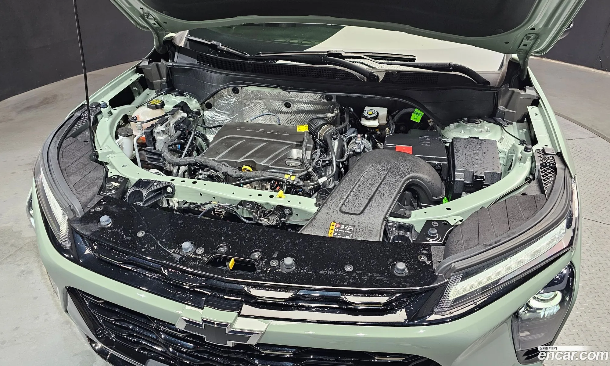 Chevrolet (GM Daewoo) Trax Crossover 2025 — 15