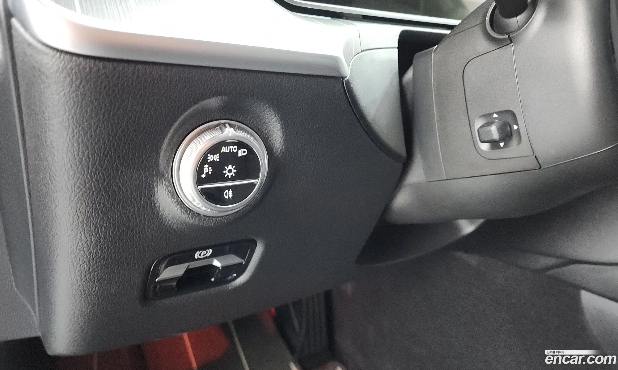 Mercedes-Benz C-Class W206 2024 — 29