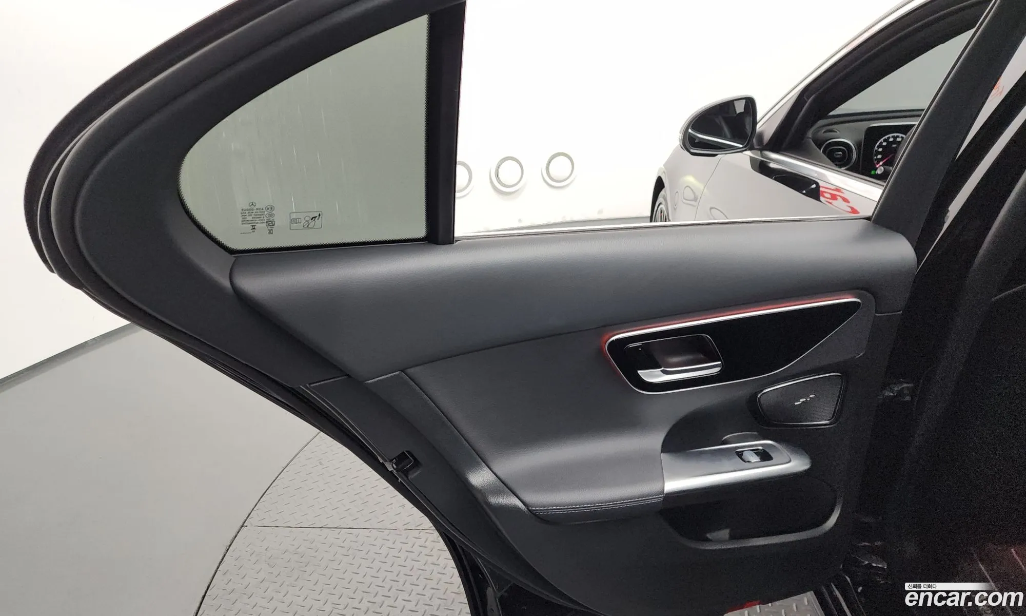 Mercedes-Benz C-Class W206 2024 — 21