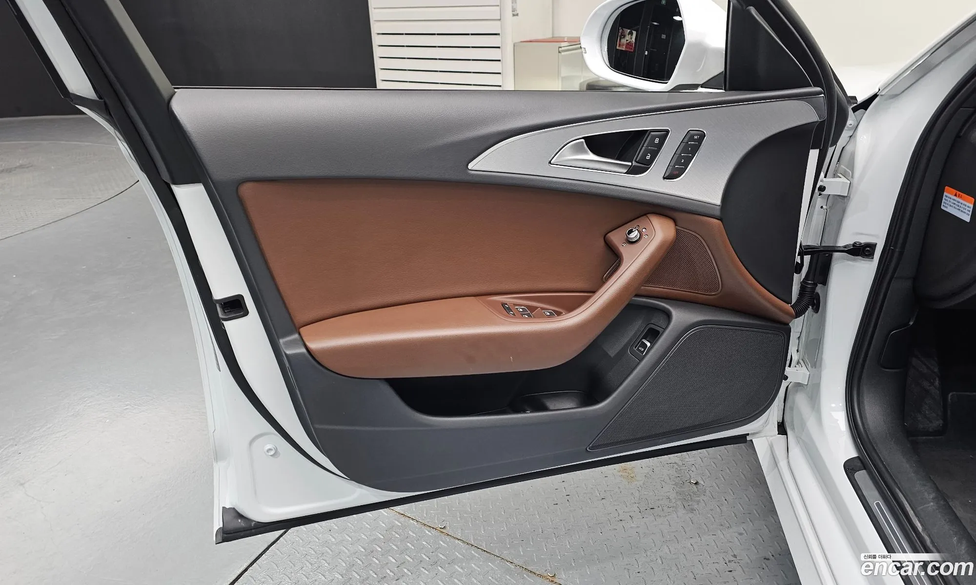 Audi A6 2018 WAUZZZ4G2JN135202 — 12