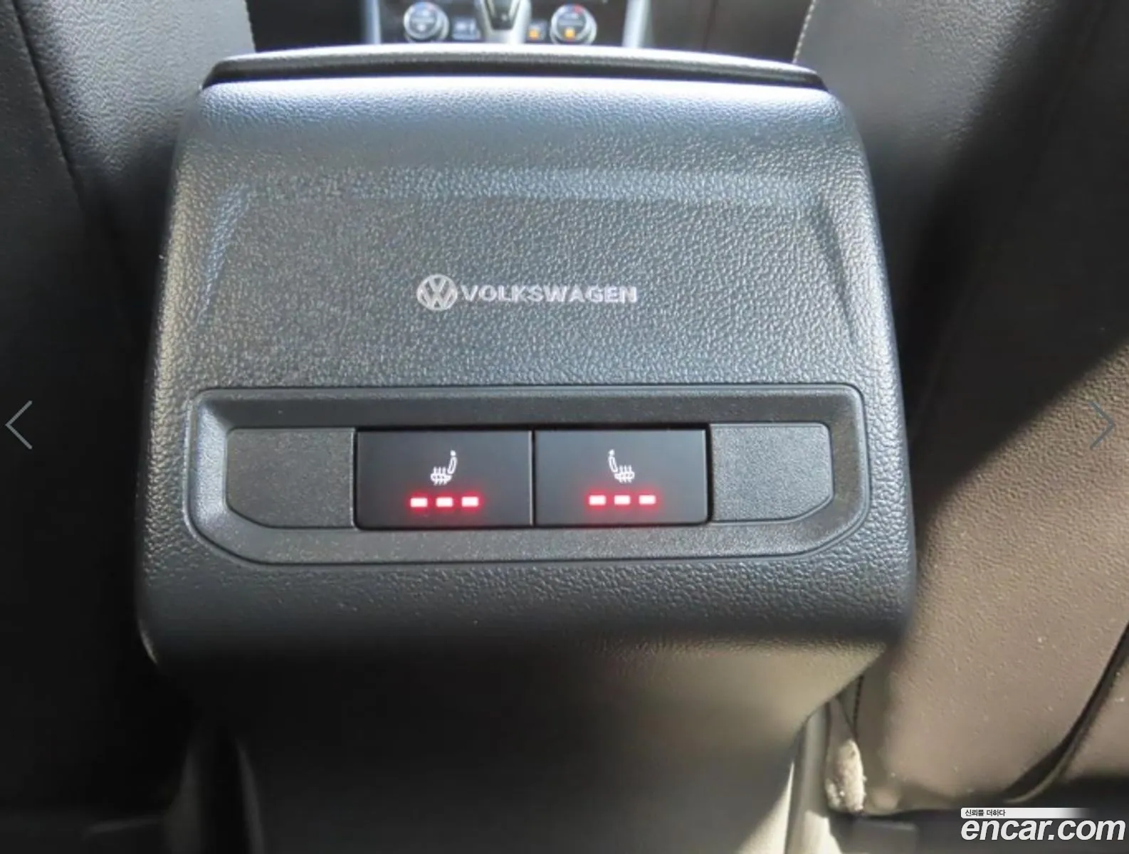Volkswagen Jetta 7th Gen 2023 — 10