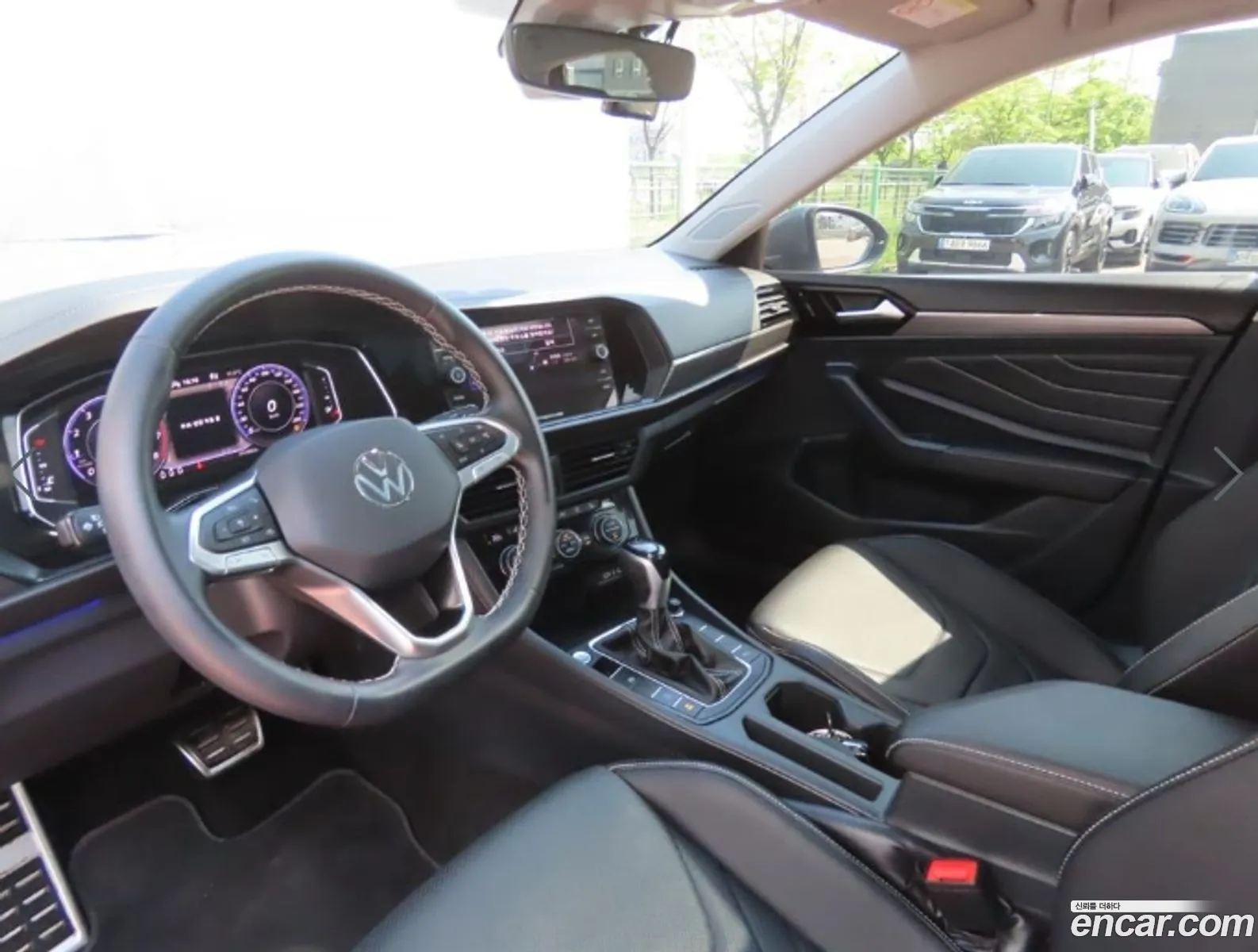 Volkswagen Jetta 7th Gen 2023 — 12