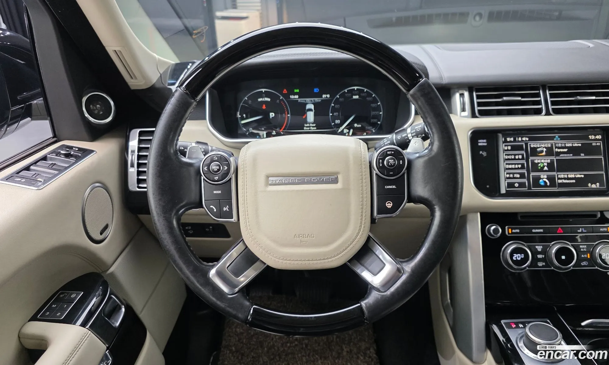Land Rover Range Rover 2015 SALGA3JF3FA205274 — 16