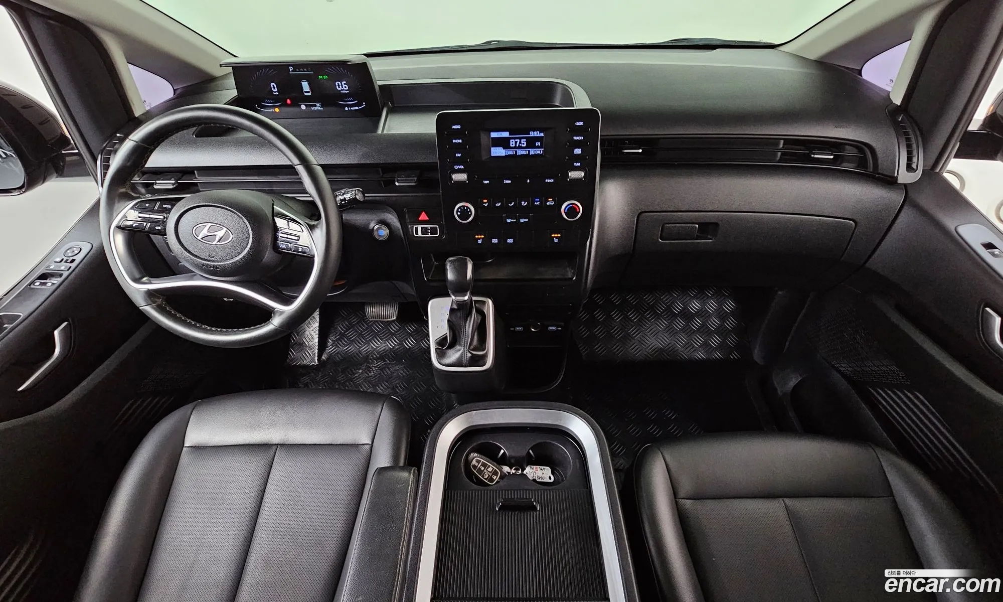 Hyundai Staria 2021 — 6