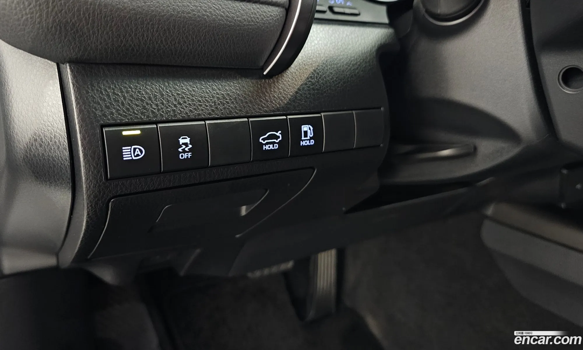 Toyota Camry 2023 — 29