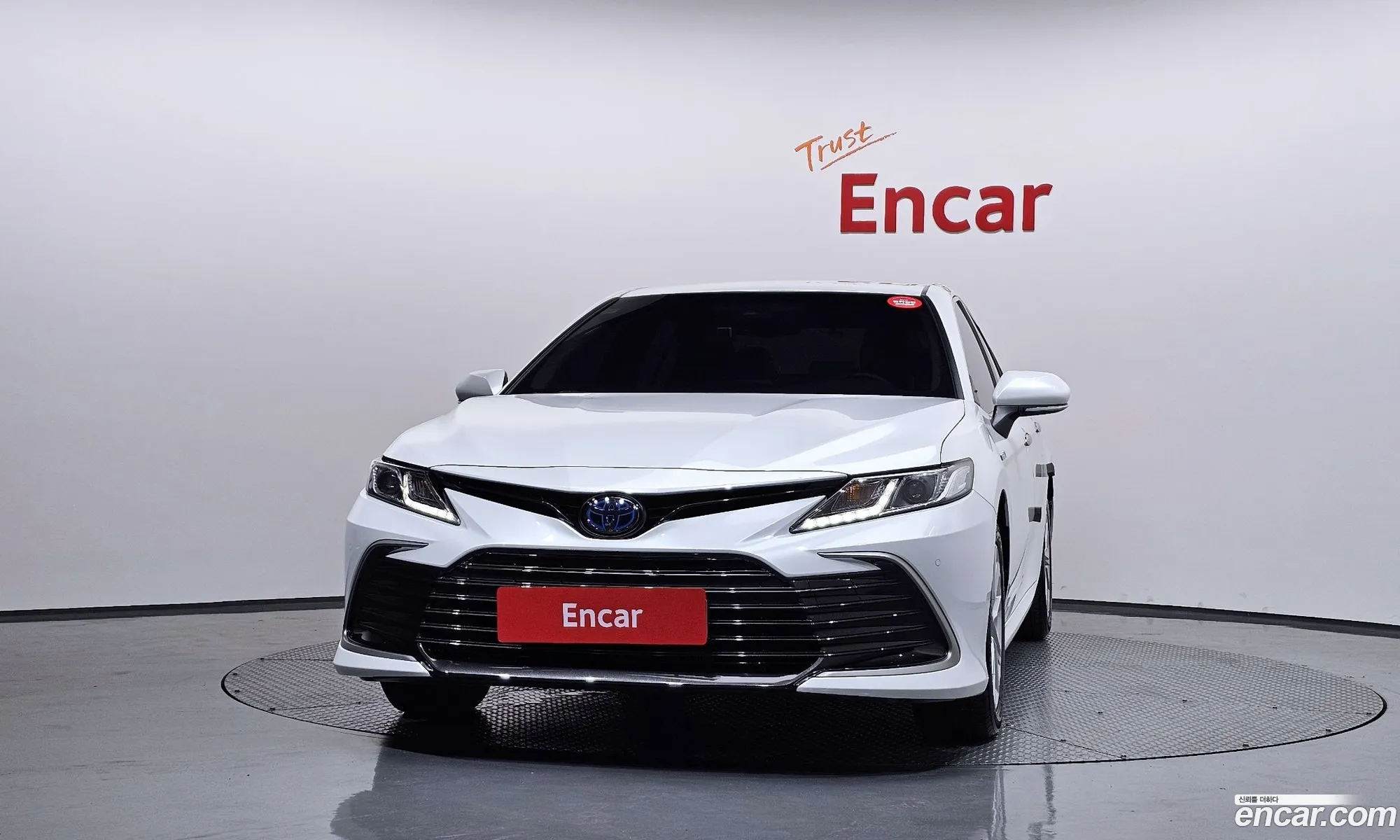 Toyota Camry 2023 — 11