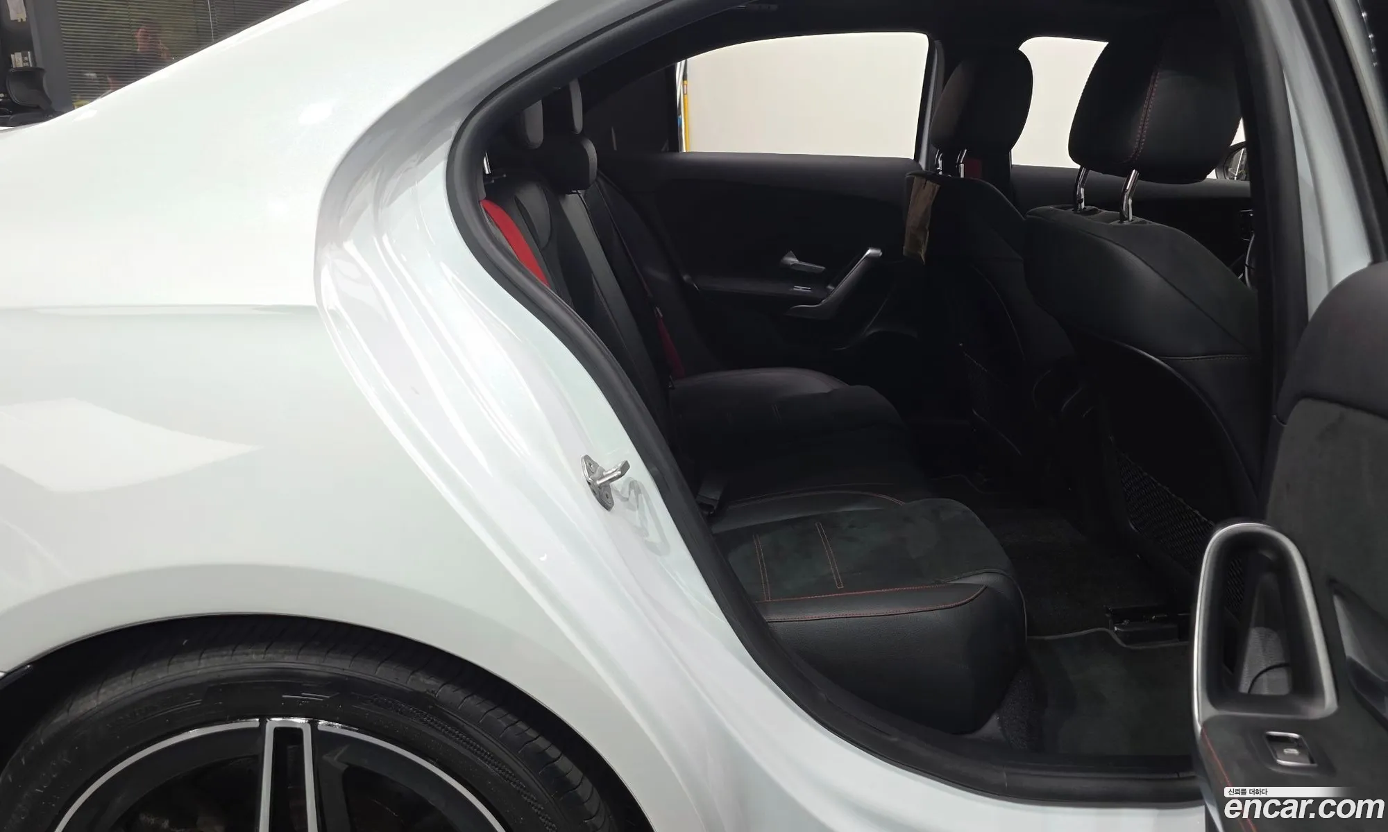 Mercedes-Benz A-Class W177 2020 — 26