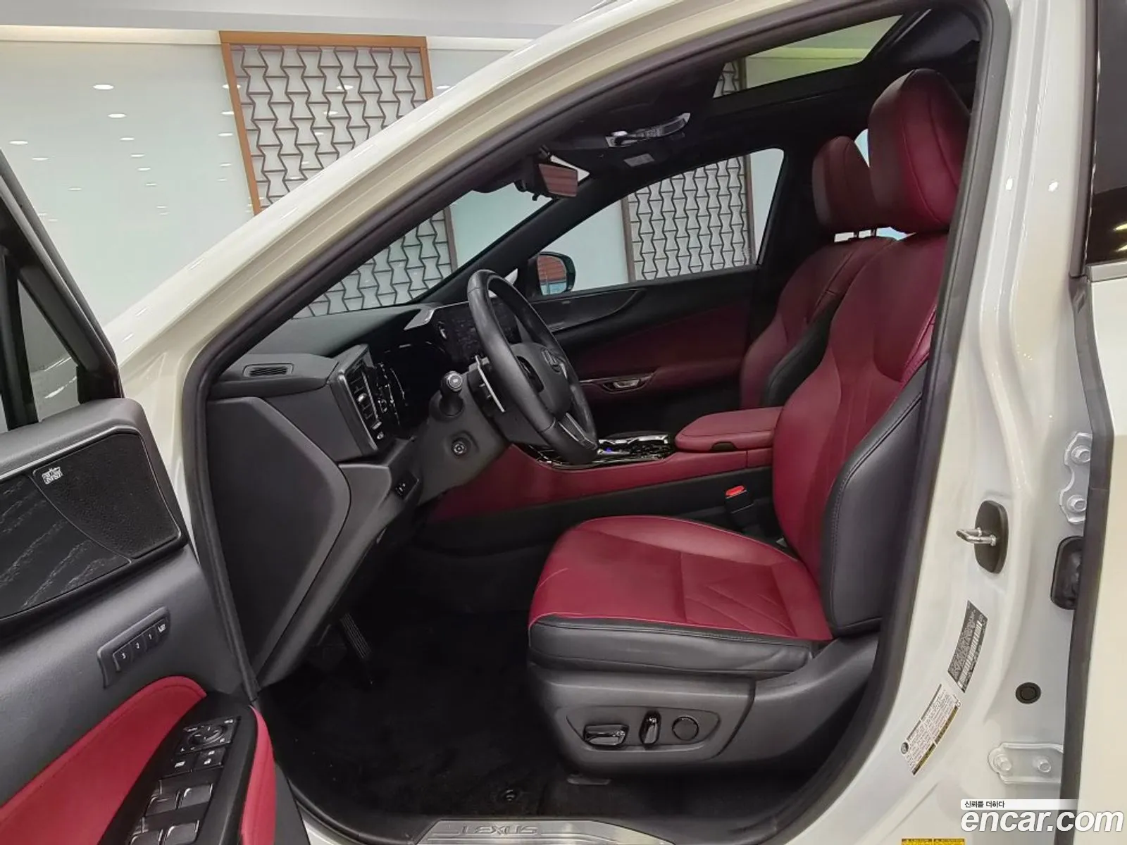 Lexus NX350h 2022 — 4