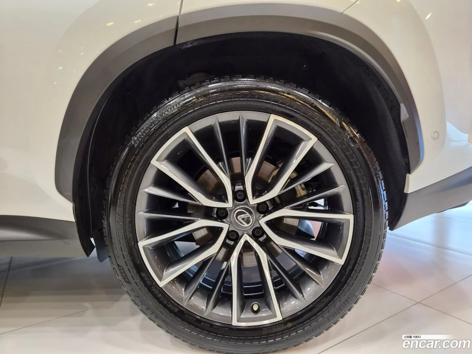 Lexus NX350h