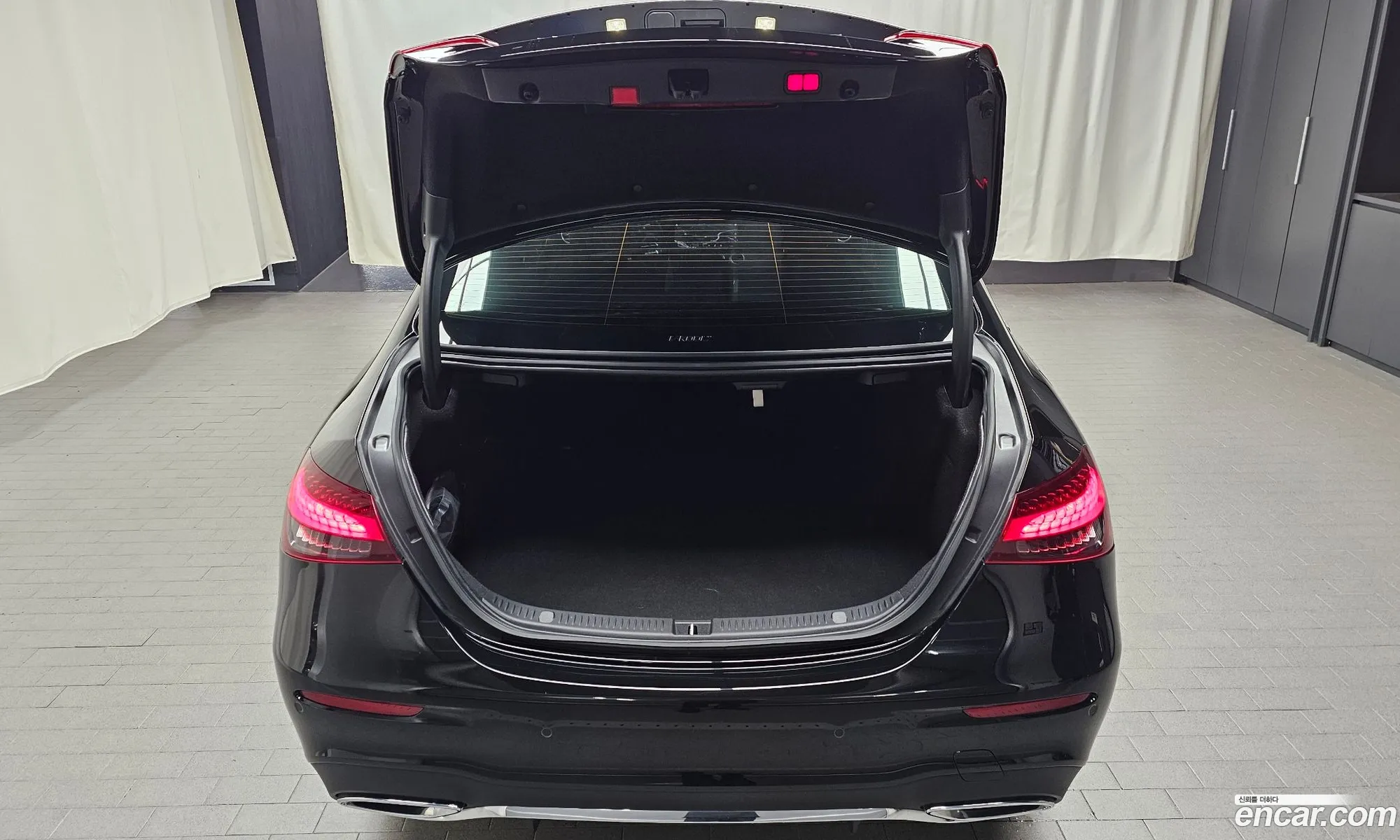 Mercedes-Benz E-Class W213 2022 — 22