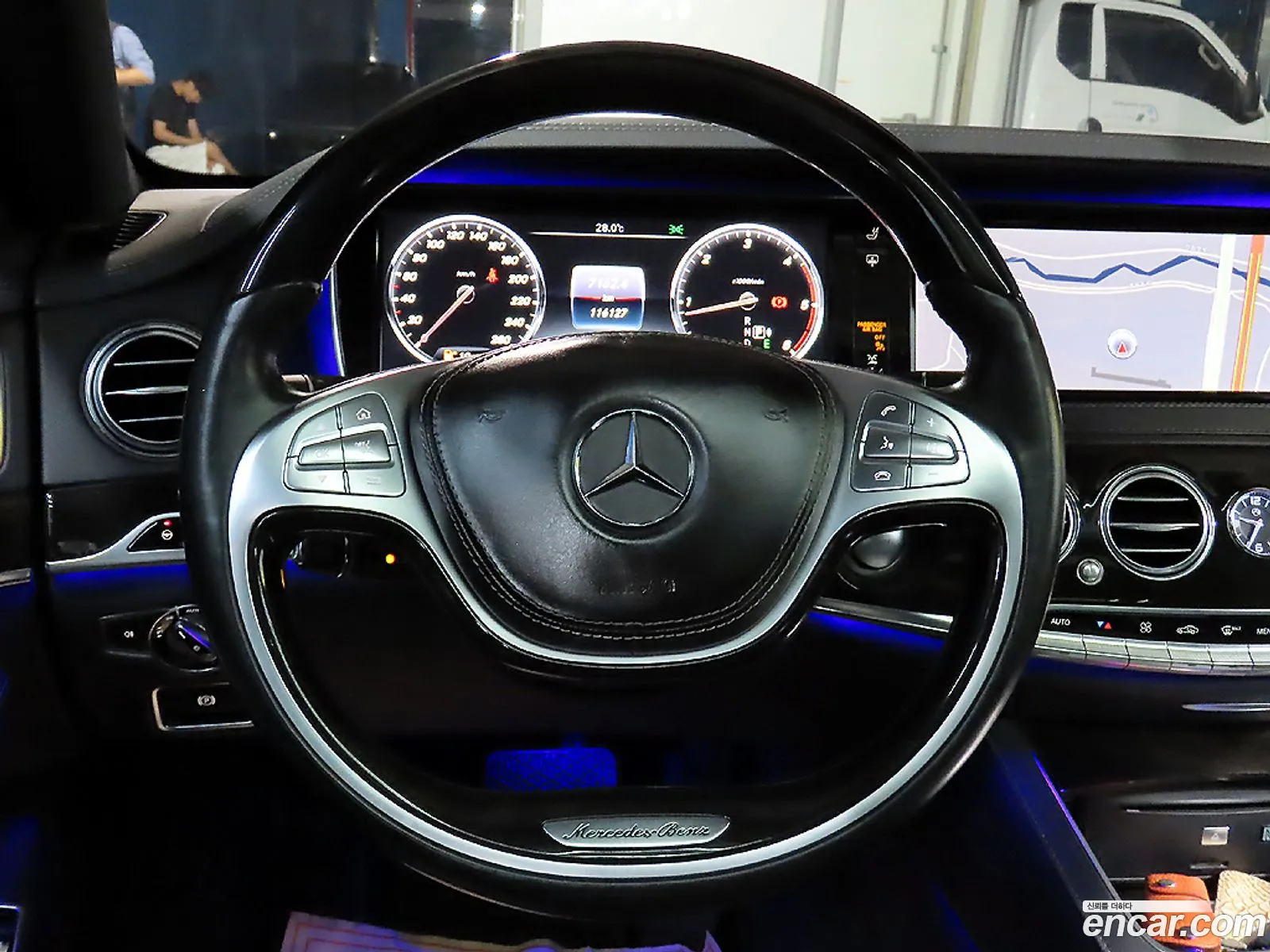 Mercedes-Benz S-Class W222 2016 — 12