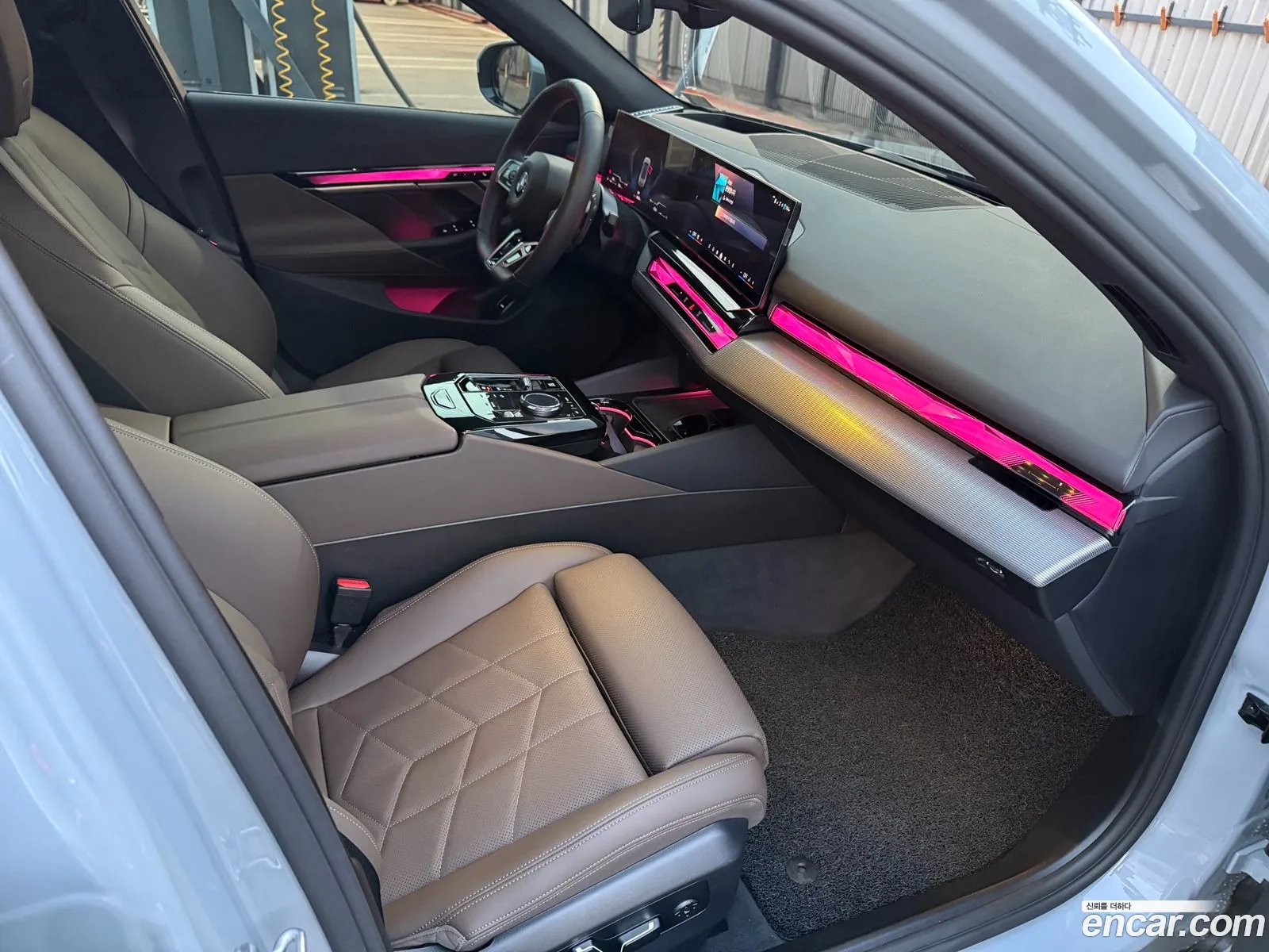 BMW 5 Series 2025 — 8