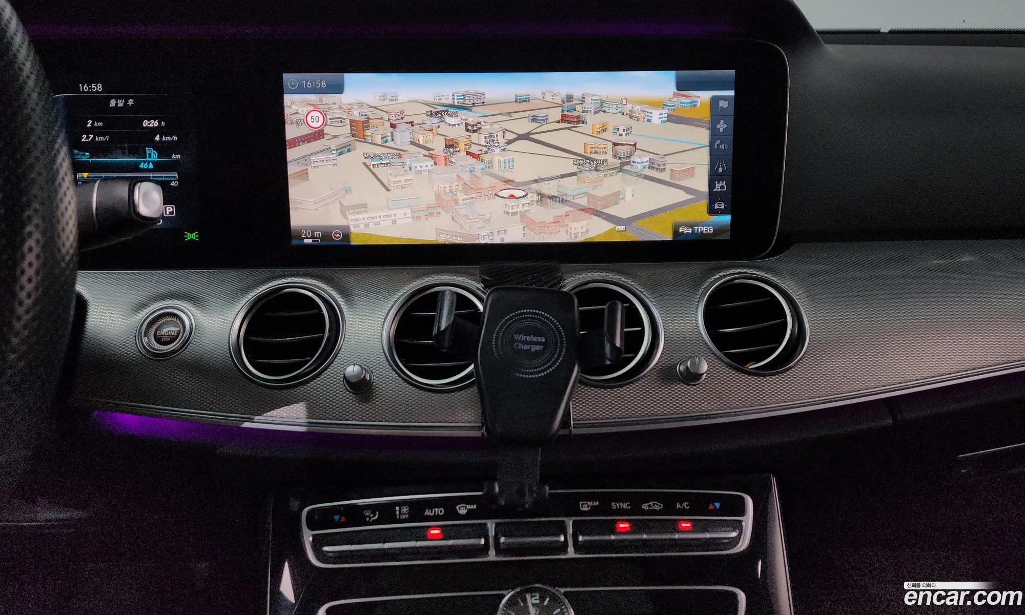 Mercedes-Benz E-Class W213 2016 WDDZF4JB7HA071446 — 3