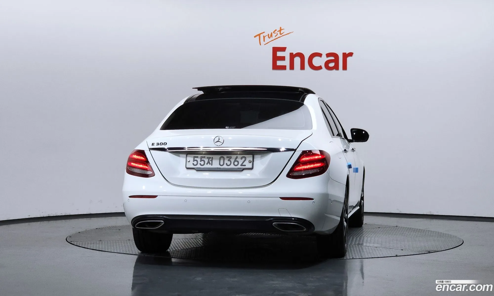 Mercedes-Benz E-Class W213 2016 WDDZF4JB7HA071446 — 8