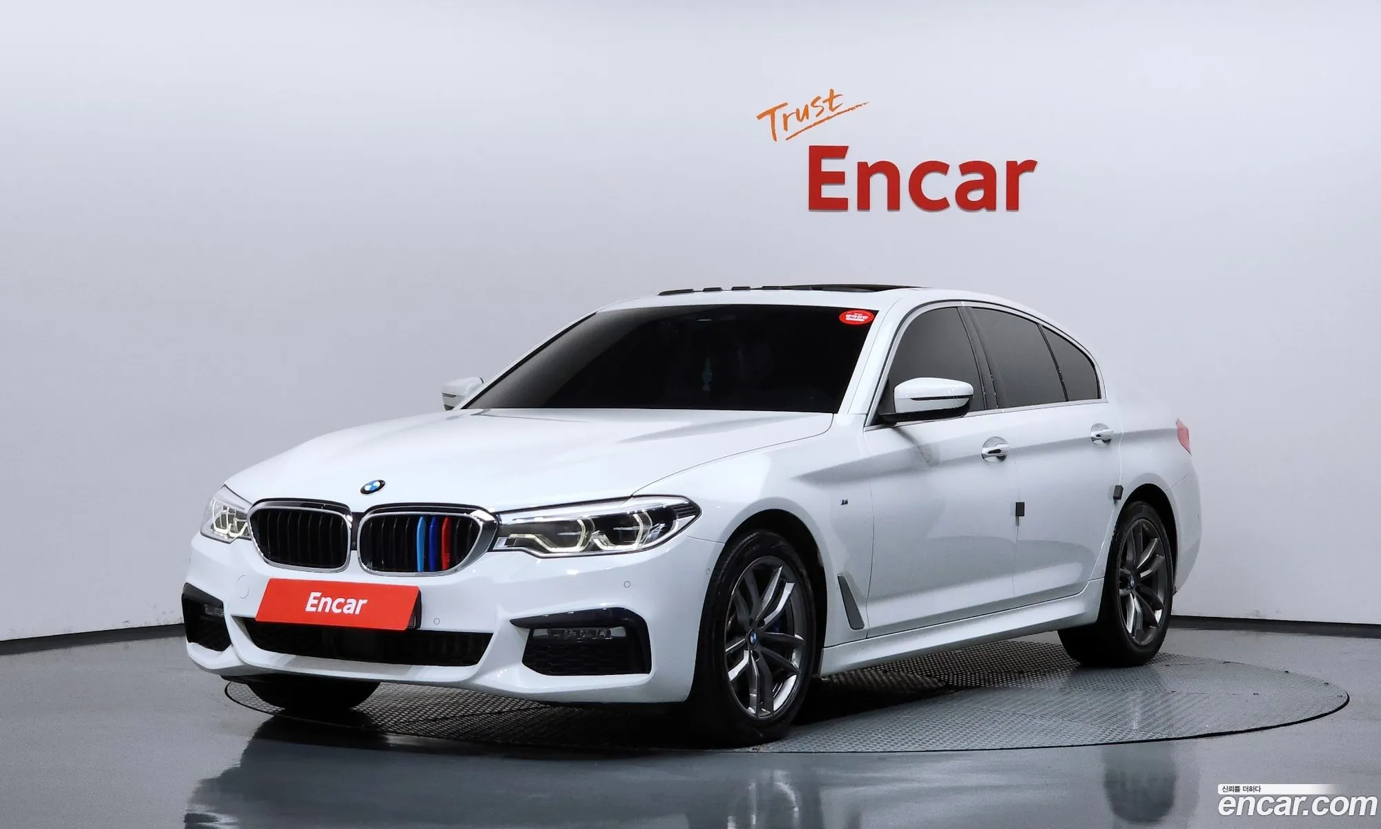 BMW 5 Series 2018 WBAJD9103JWC12384 — 10