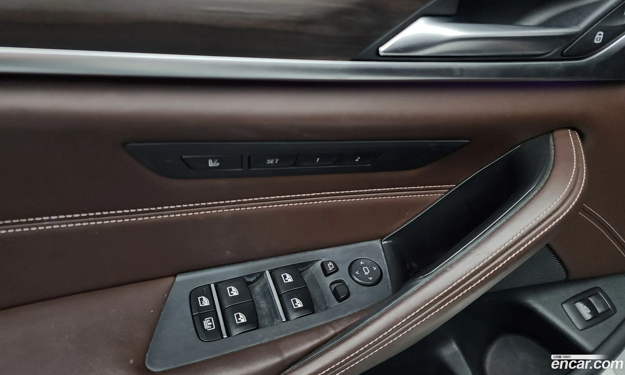 BMW 5 Series 2018 WBAJD9103JWC12384 — 19