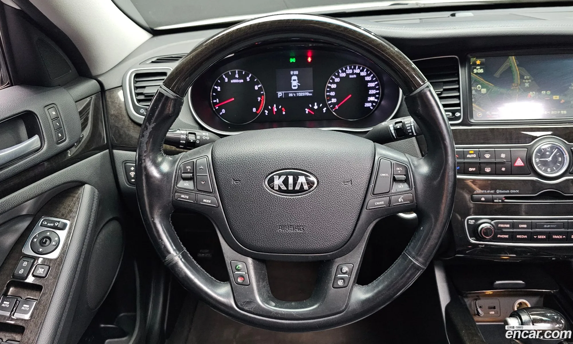 Kia K7 2013 — 33