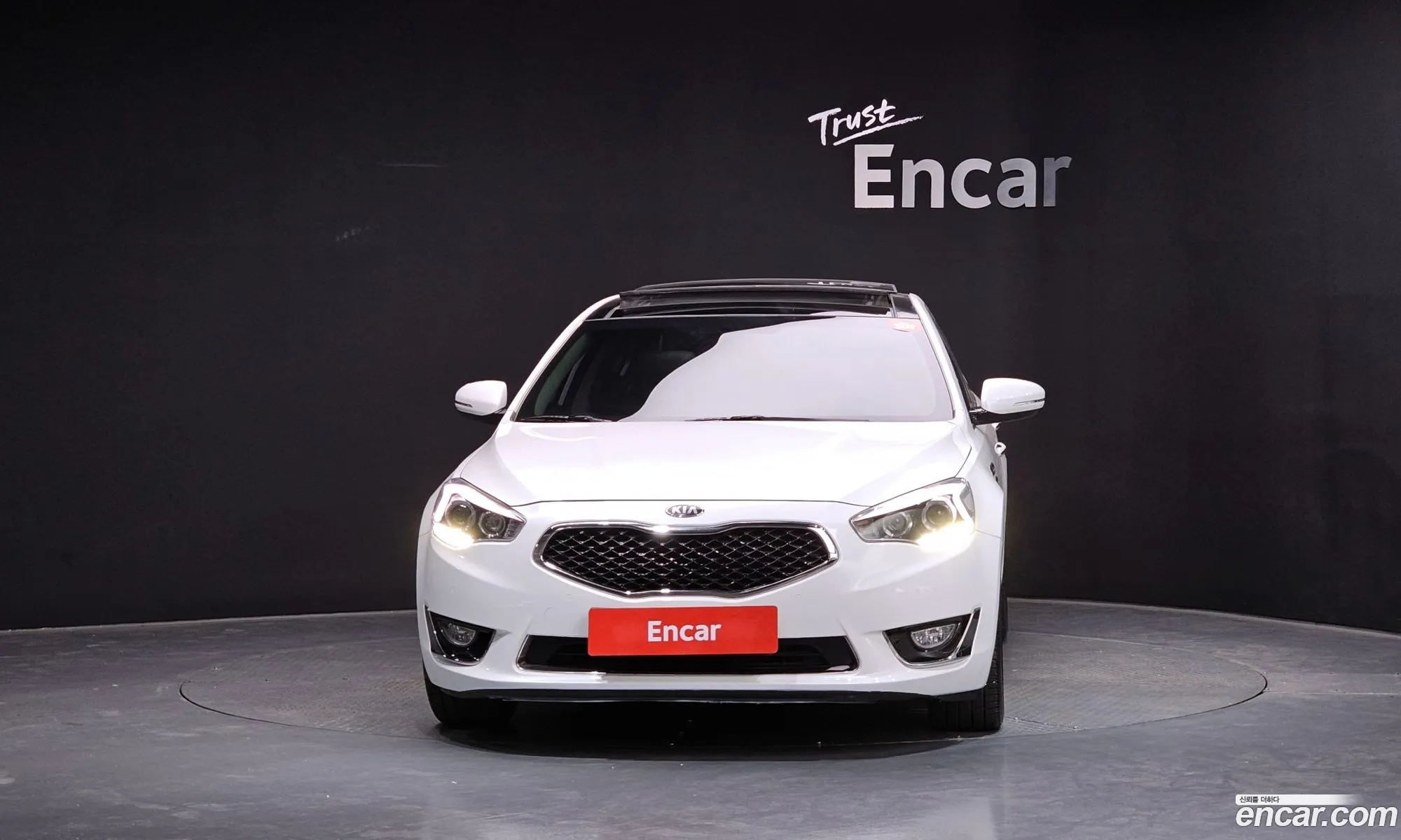 Kia K7 2013 — 28