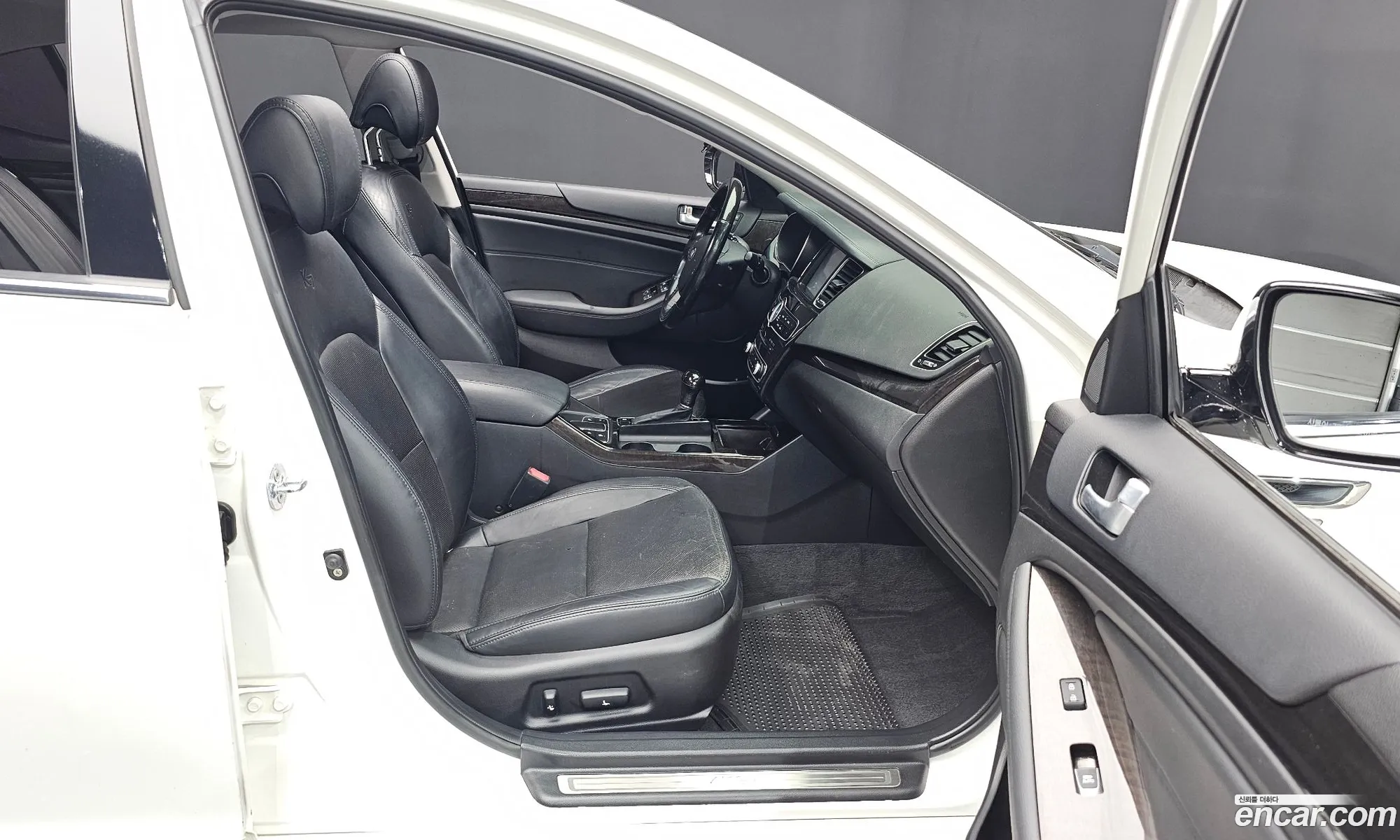 Kia K7 2013 — 30