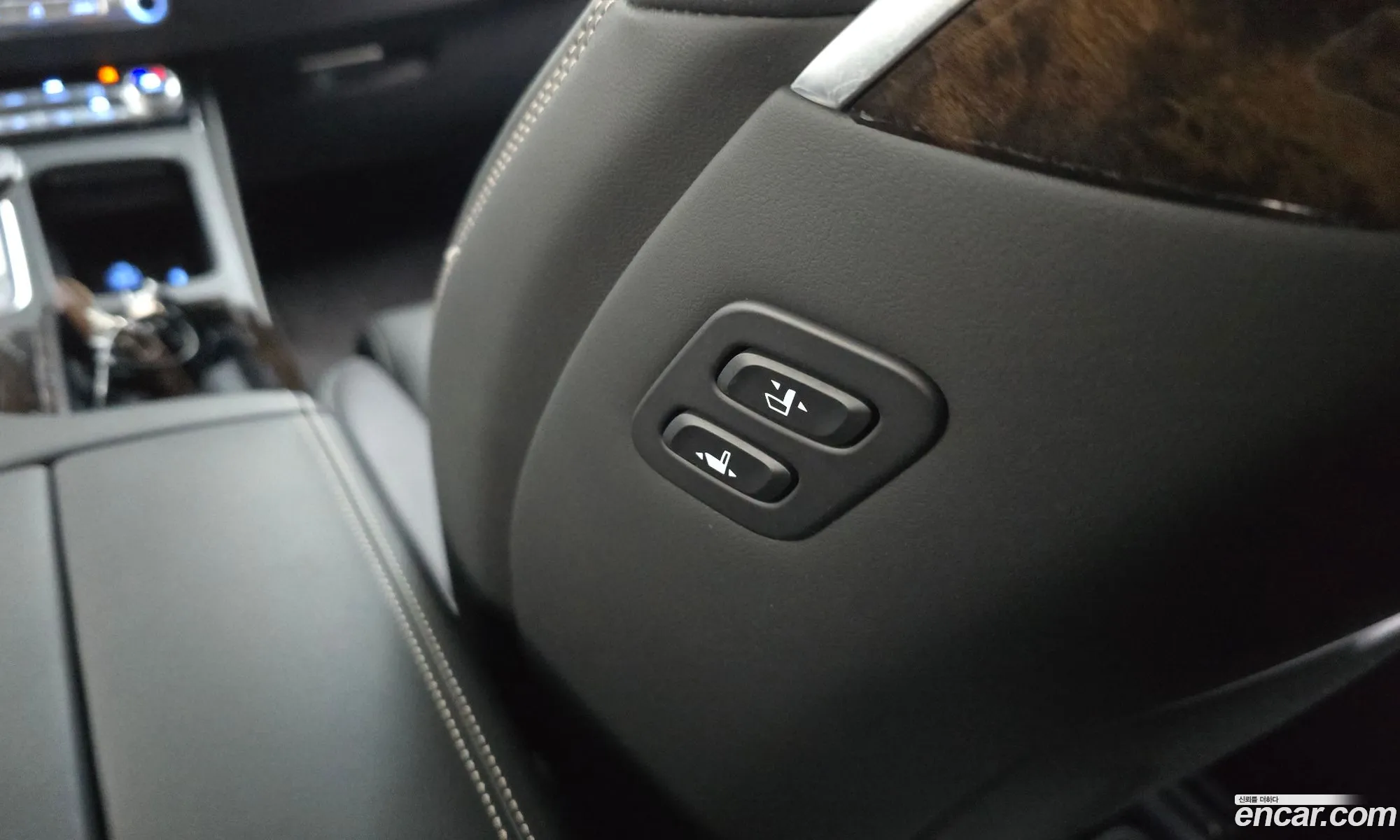 Genesis G90 2021 — 18